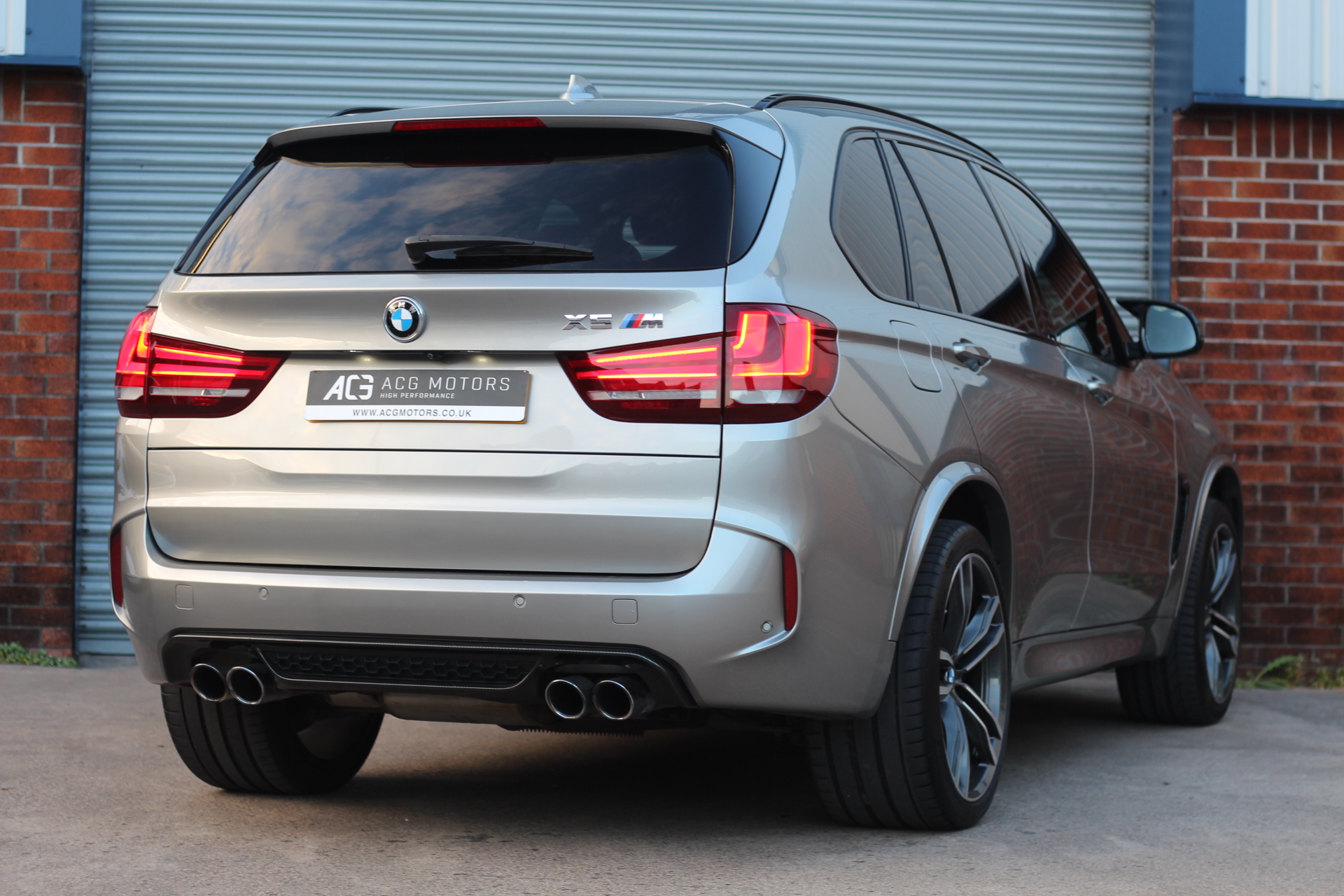 2016 (65) BMW X5 M 4.4 BiTurbo V8 Auto xDrive Euro 6 (s/s) 5dr