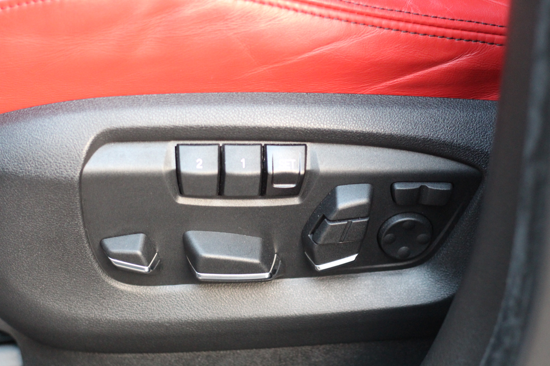 2016 (65) BMW X5 M 4.4 BiTurbo V8 Auto xDrive Euro 6 (s/s) 5dr