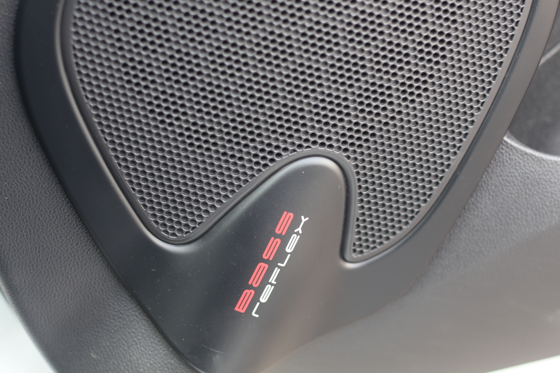 2018 (18) Renault Clio 1.6 TCe Renaultsport Nav Trophy EDC Euro 6 (s/s) 5dr