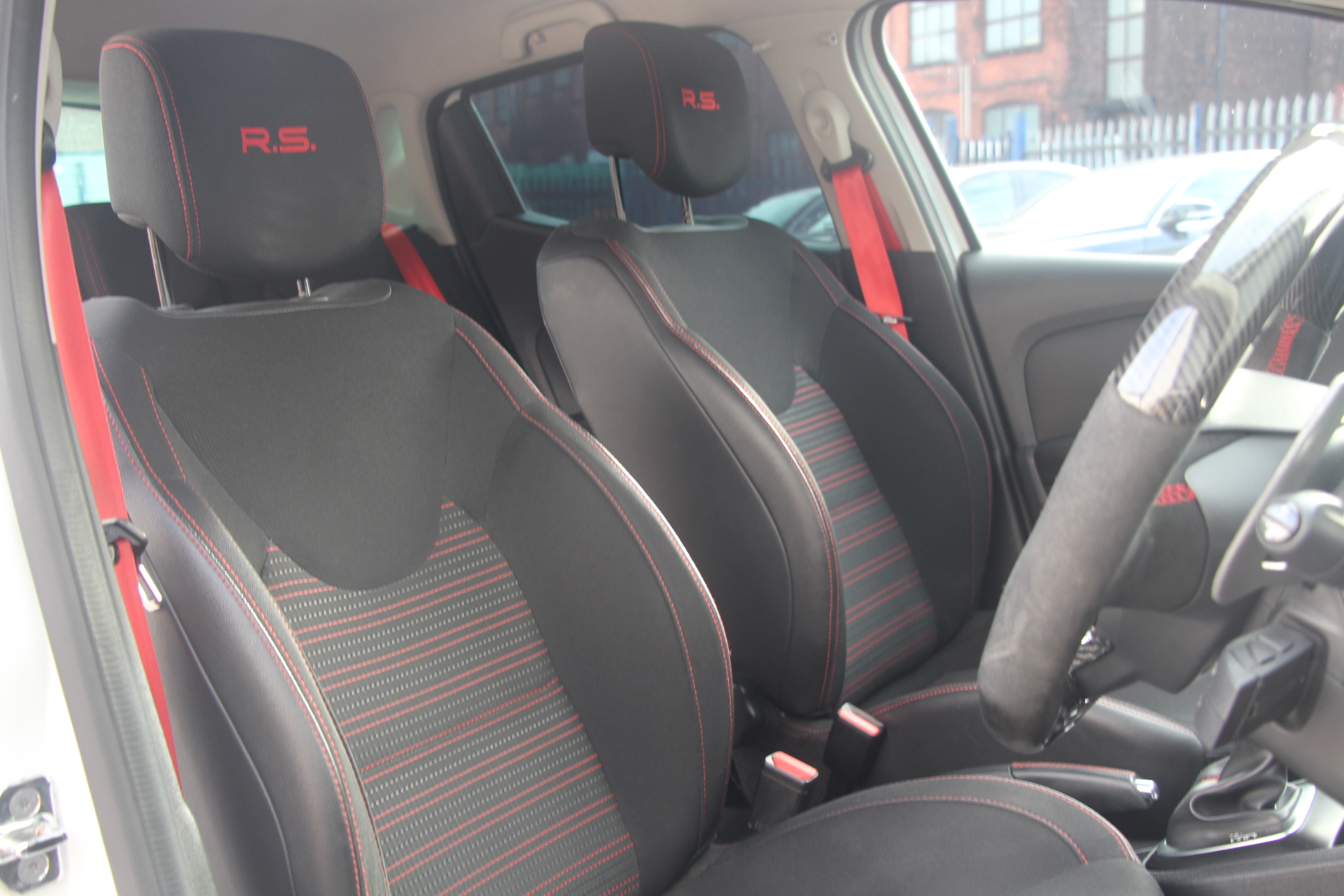 2018 (18) Renault Clio 1.6 TCe Renaultsport Nav Trophy EDC Euro 6 (s/s) 5dr