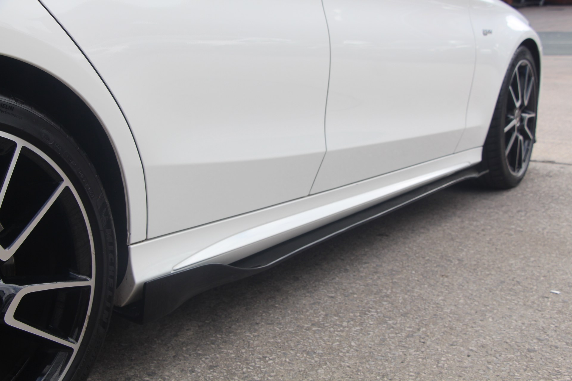 2017 (17) Mercedes-Benz C Class 3.0 C43 V6 AMG (Premium Plus) G-Tronic+ 4MATIC Euro 6 (s/s) 4dr