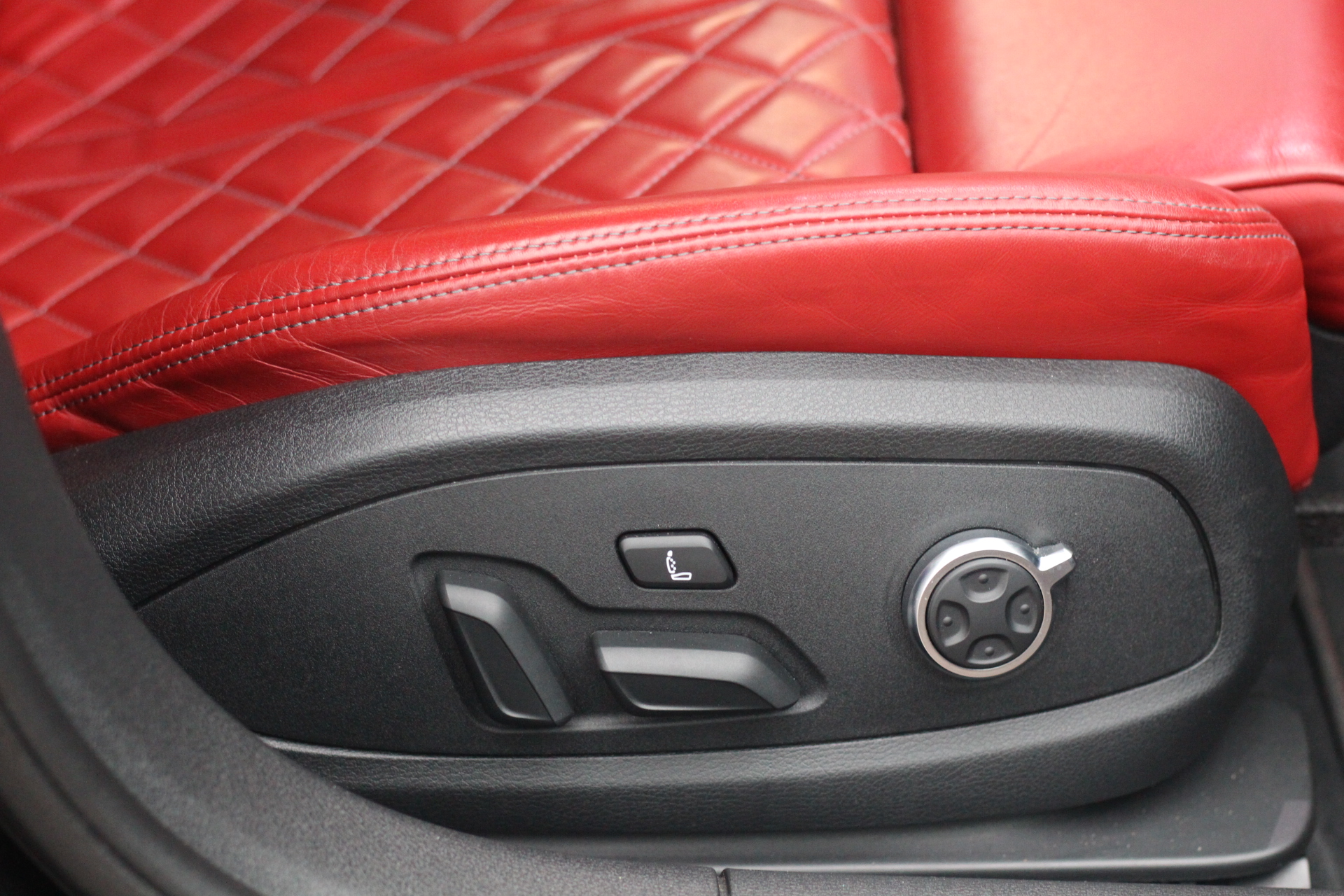 2017 (67) Audi S4 3.0 TFSI V6 Tiptronic quattro Euro 6 (s/s) 4dr