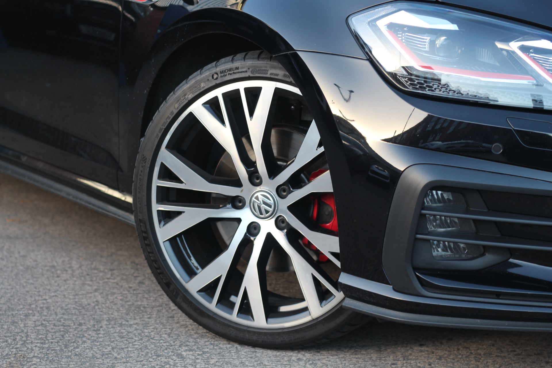 2017 (17) Volkswagen Golf 2.0 TSI BlueMotion Tech GTI DSG Euro 6 (s/s) 5dr