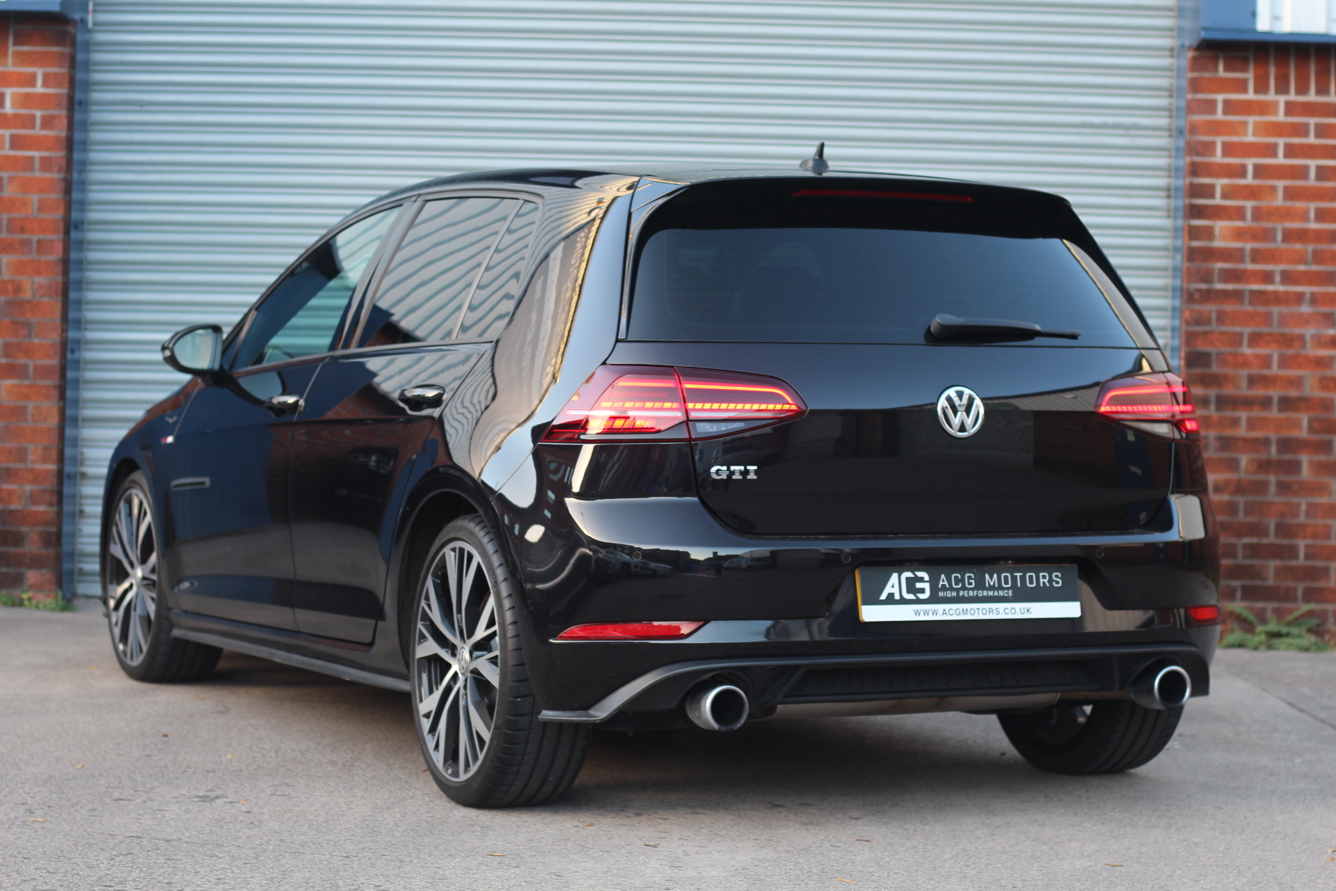 2017 (17) Volkswagen Golf 2.0 TSI BlueMotion Tech GTI DSG Euro 6 (s/s) 5dr