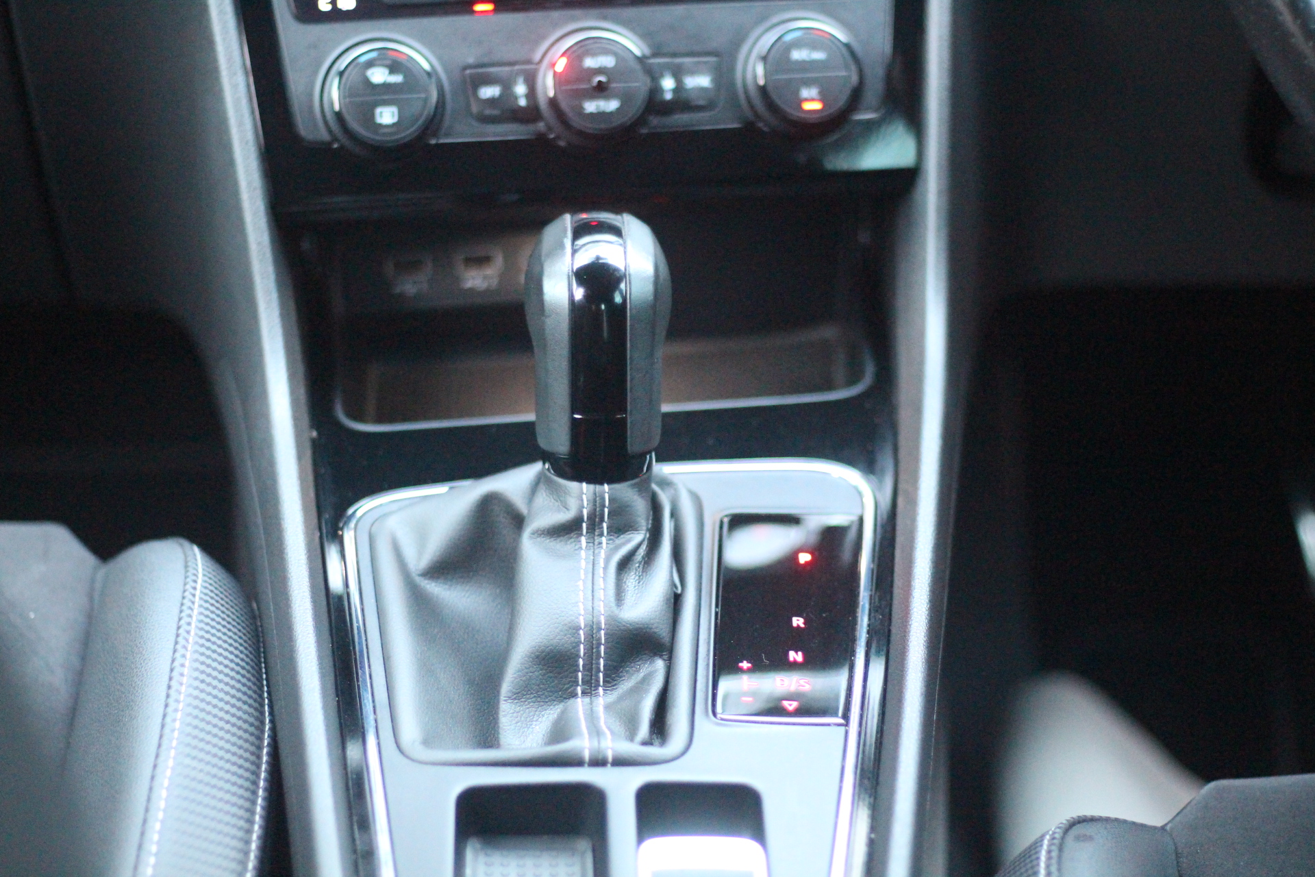 2019 (19) SEAT Leon 2.0 TSI Cupra 290 DSG Euro 6 (s/s) 5dr