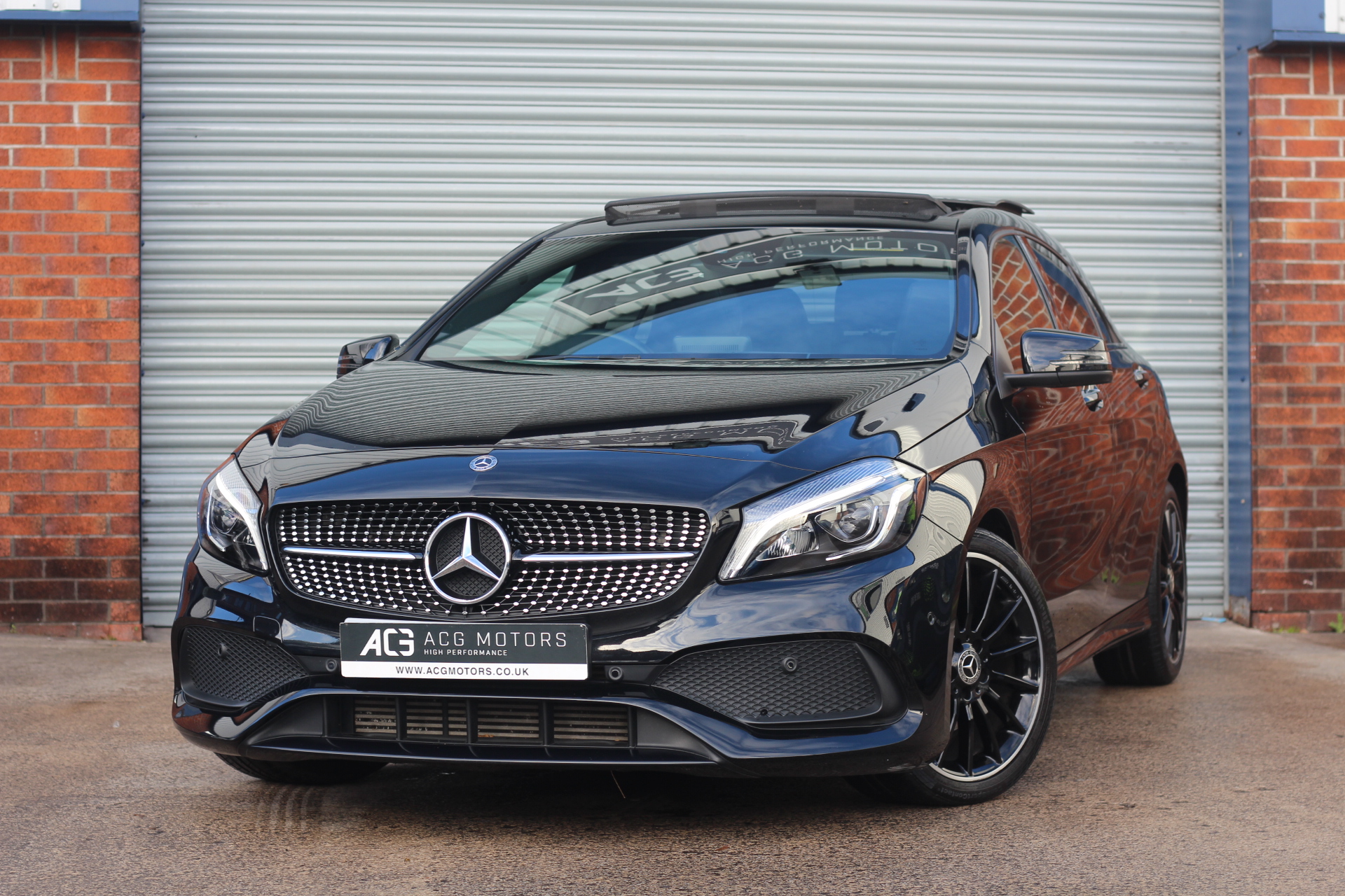 2017 (17) Mercedes-Benz A Class 1.5 A180d AMG Line (Premium Plus) 7G-DCT Euro 6 (s/s) 5dr