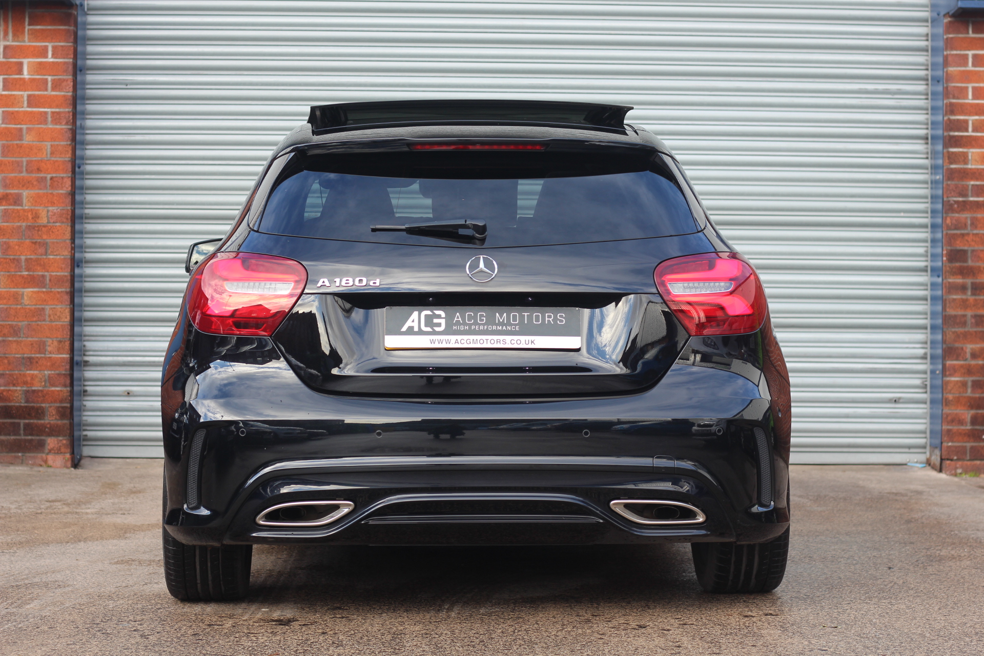 2017 (17) Mercedes-Benz A Class 1.5 A180d AMG Line (Premium Plus) 7G-DCT Euro 6 (s/s) 5dr