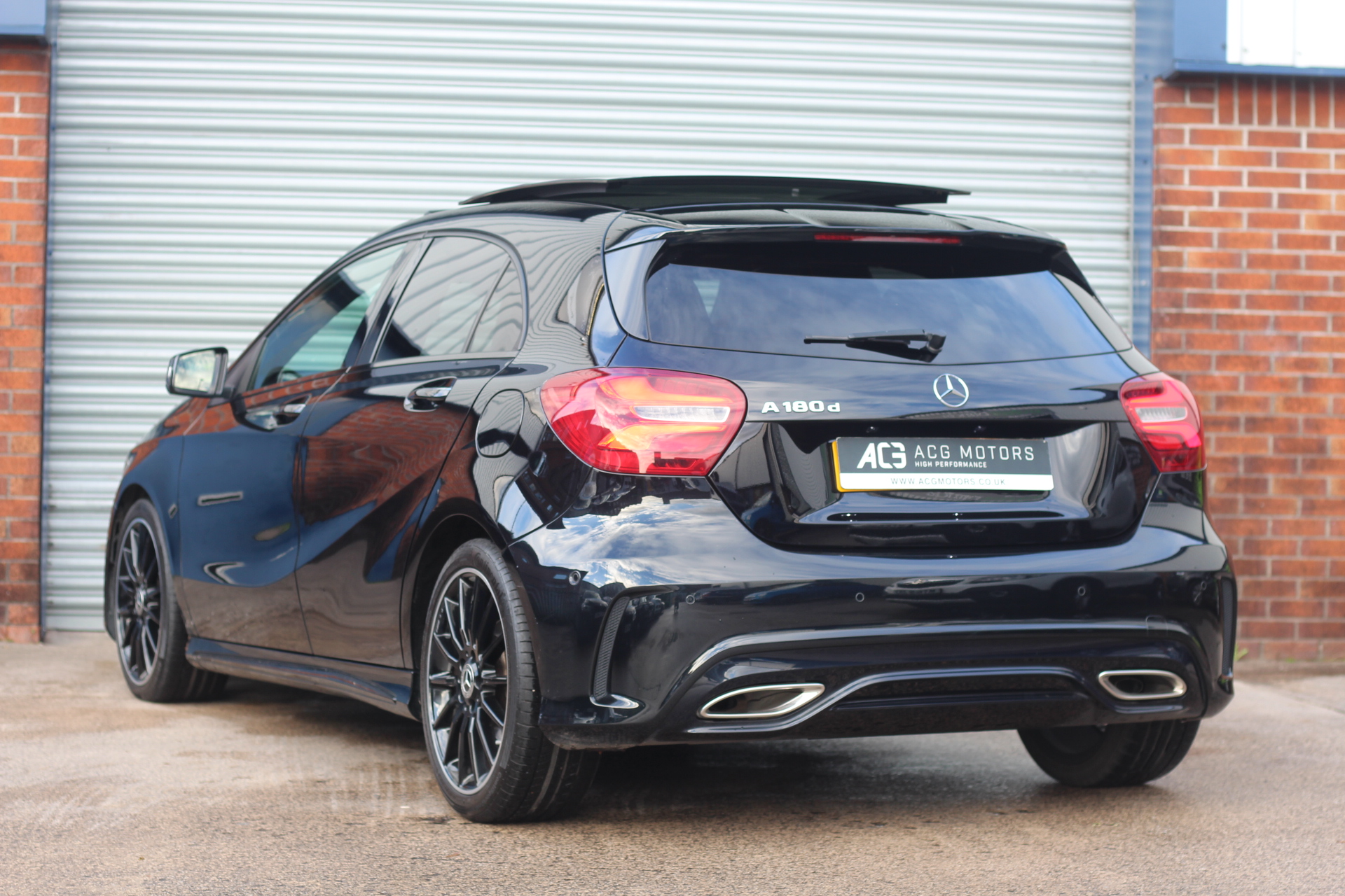 2017 (17) Mercedes-Benz A Class 1.5 A180d AMG Line (Premium Plus) 7G-DCT Euro 6 (s/s) 5dr