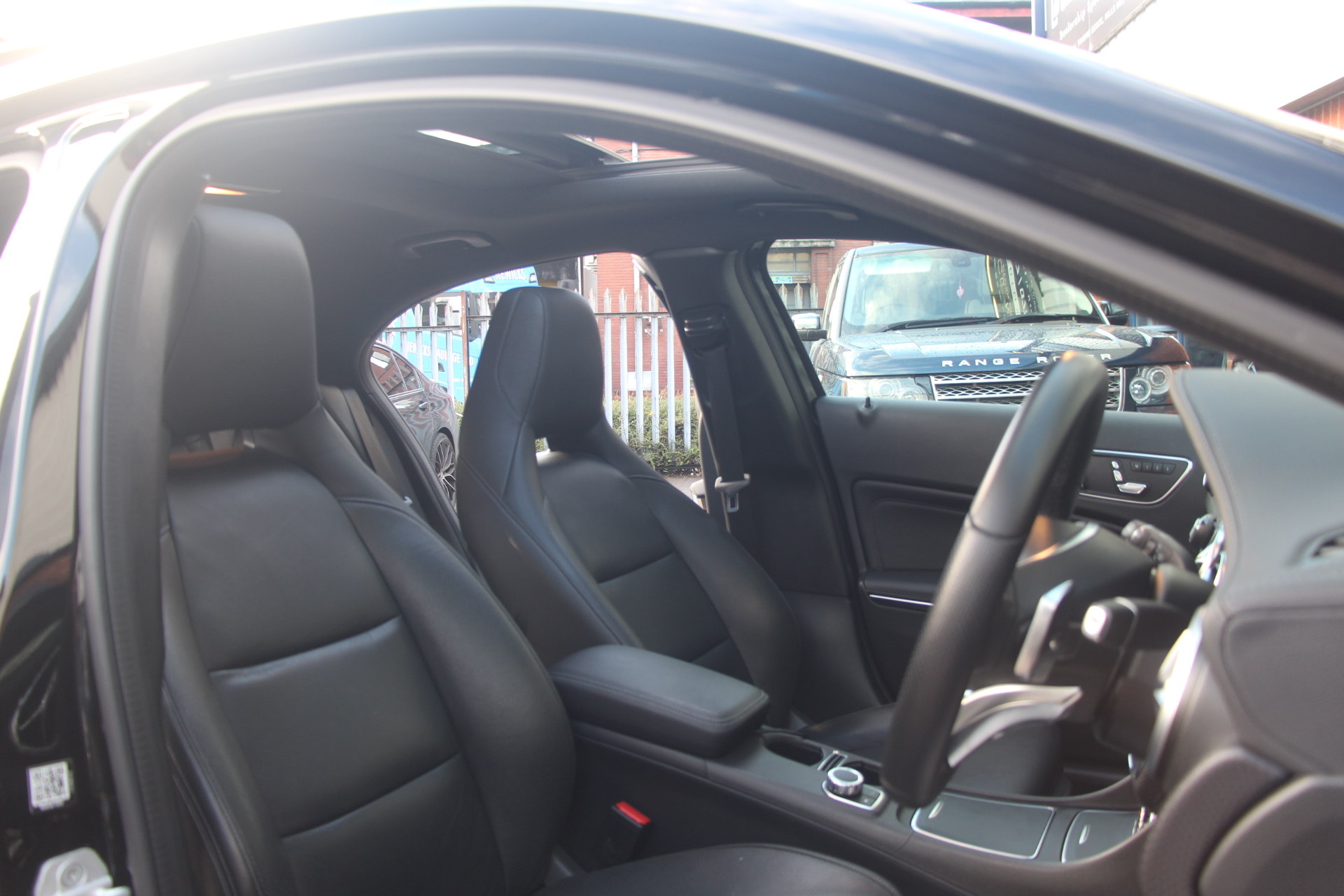 2017 (17) Mercedes-Benz A Class 1.5 A180d AMG Line (Premium Plus) 7G-DCT Euro 6 (s/s) 5dr