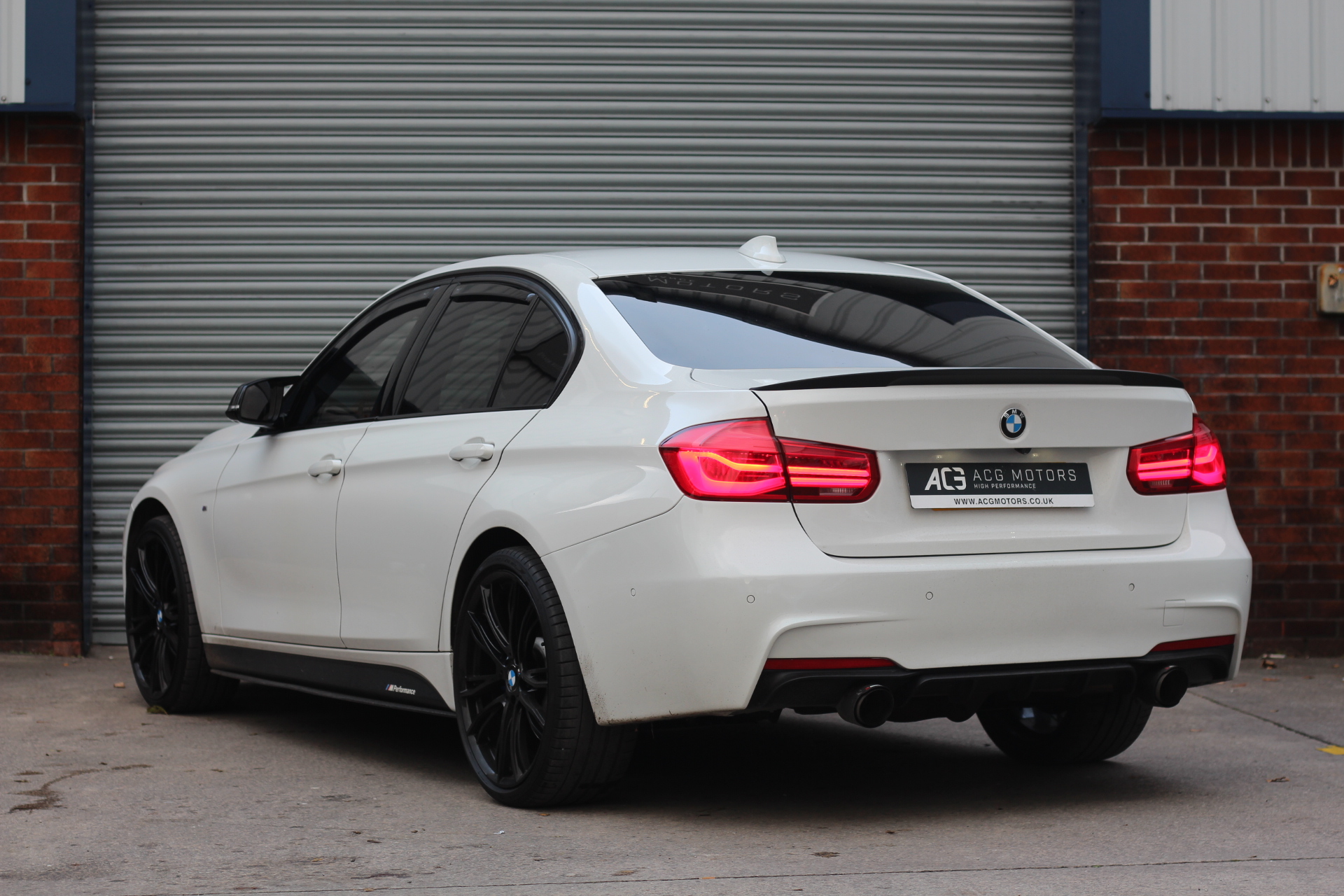 2016 (16) BMW 3 Series 3.0 335d M Sport Auto xDrive Euro 6 (s/s) 4dr