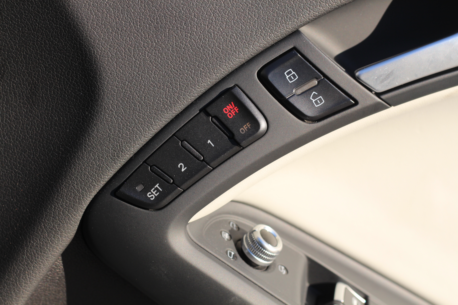 2013 (62) Audi S5 3.0 TFSI V6 Black Edition S Tronic quattro Euro 5 (s/s) 2dr