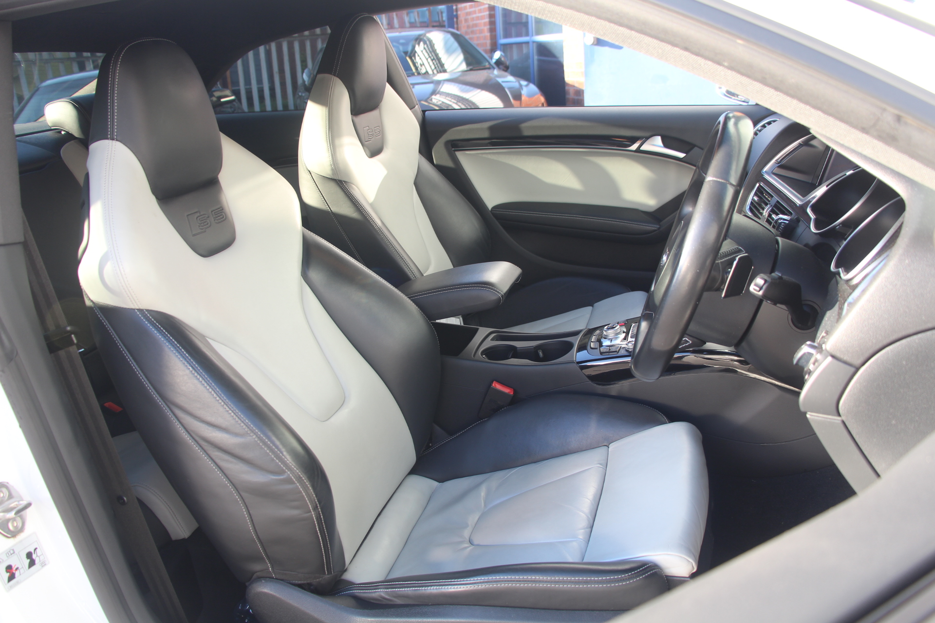 2013 (62) Audi S5 3.0 TFSI V6 Black Edition S Tronic quattro Euro 5 (s/s) 2dr