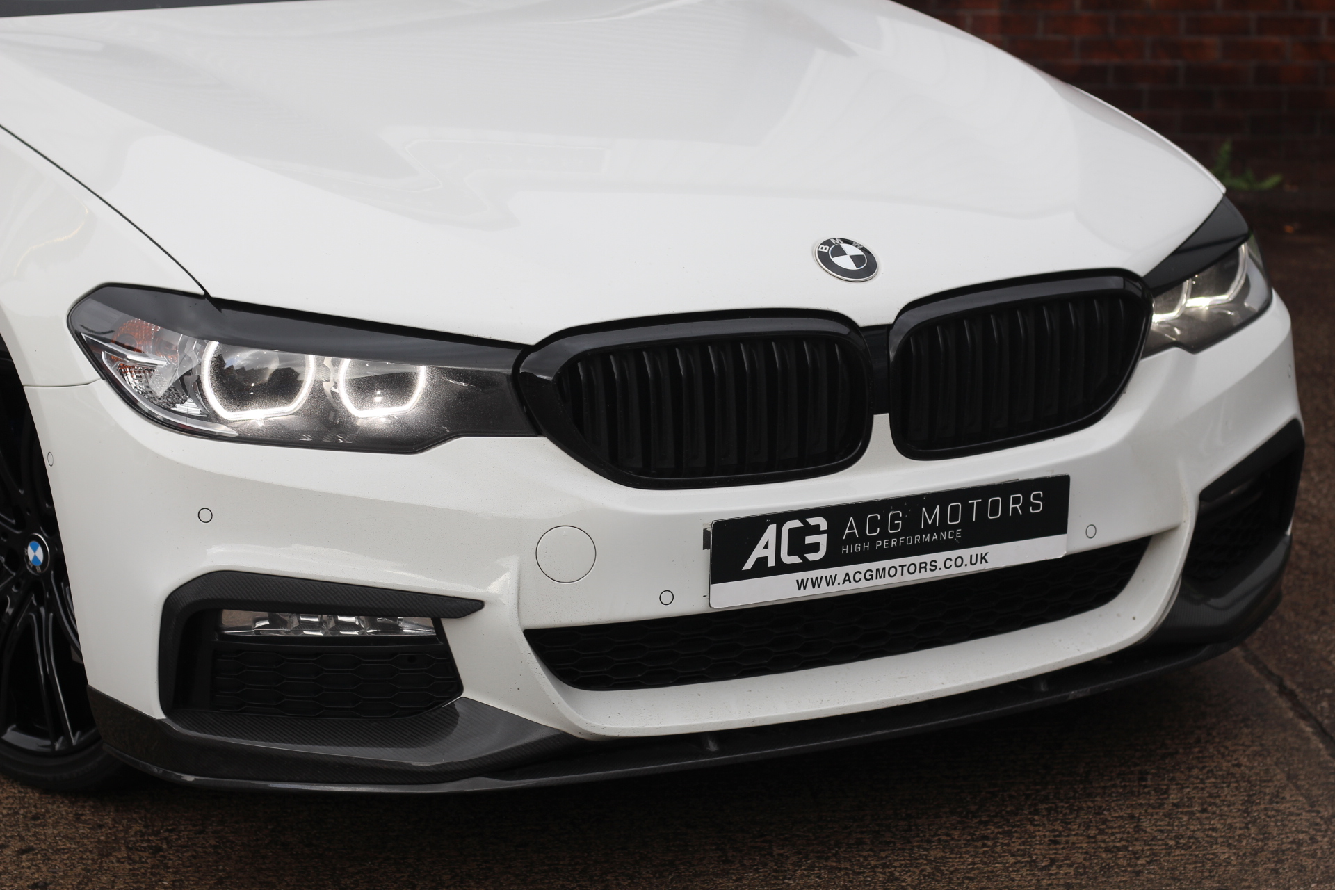 2017 (67) BMW 5 Series 3.0 530d M Sport Auto xDrive Euro 6 (s/s) 4dr