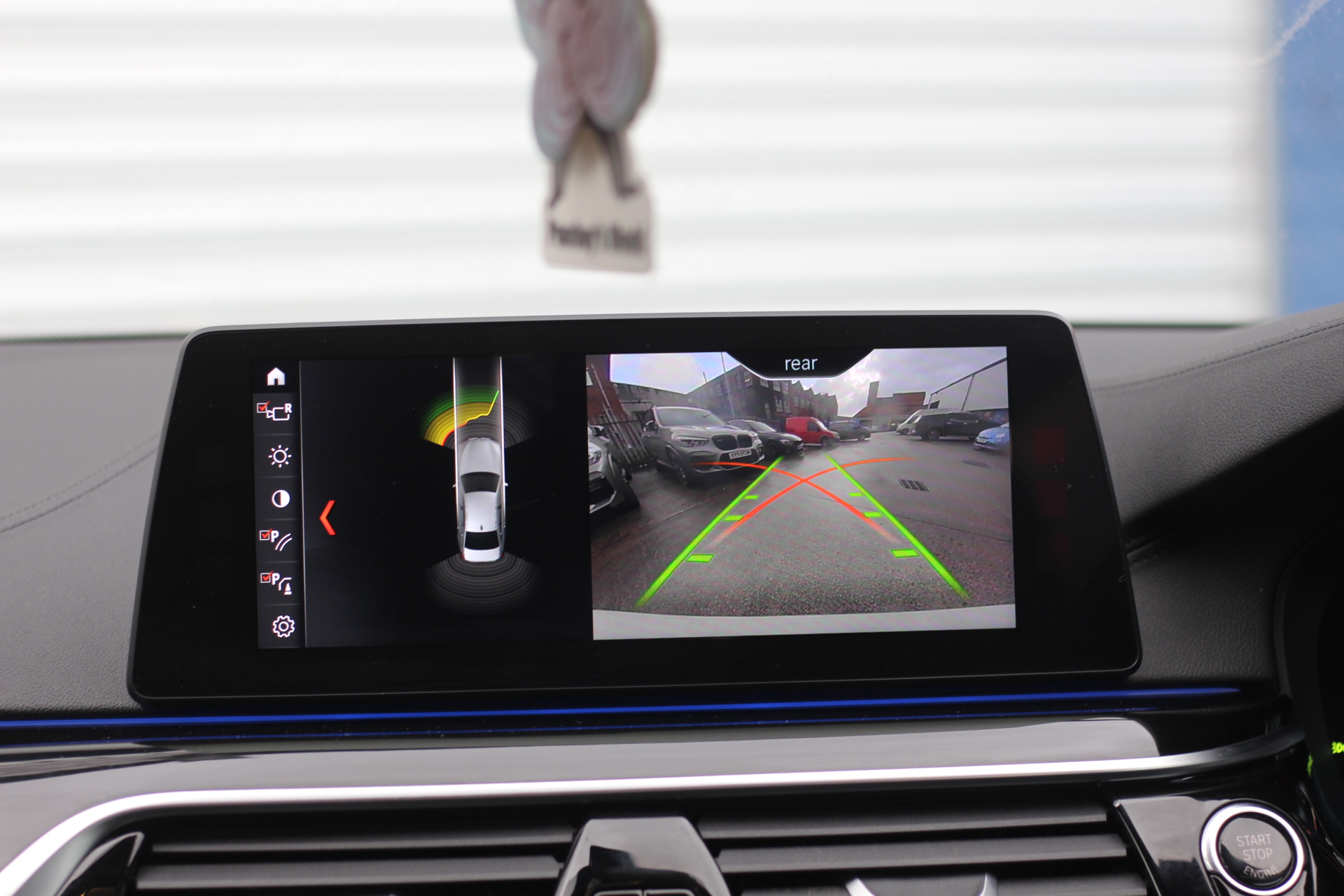 2017 (67) BMW 5 Series 3.0 530d M Sport Auto xDrive Euro 6 (s/s) 4dr