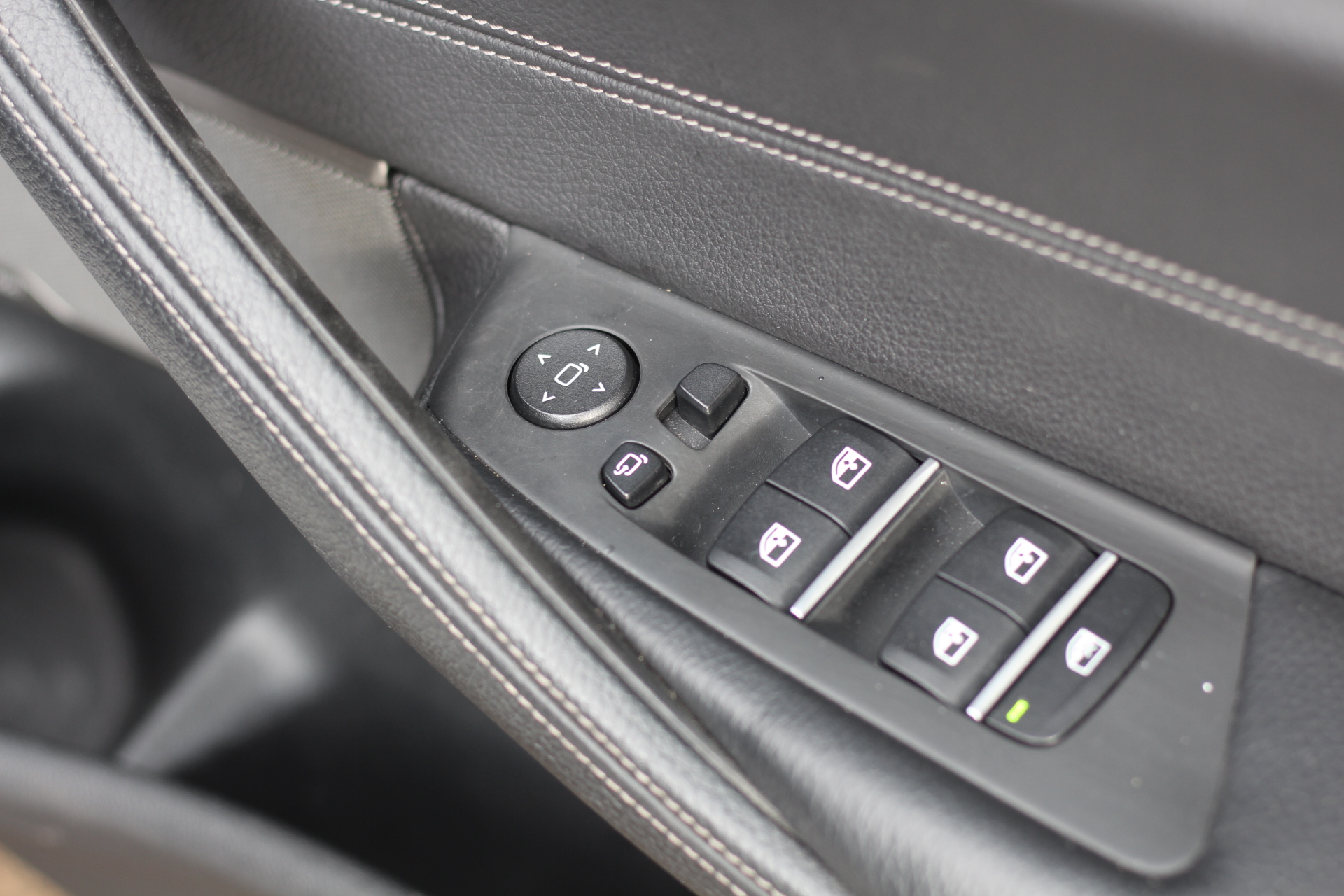 2017 (67) BMW 5 Series 3.0 530d M Sport Auto xDrive Euro 6 (s/s) 4dr