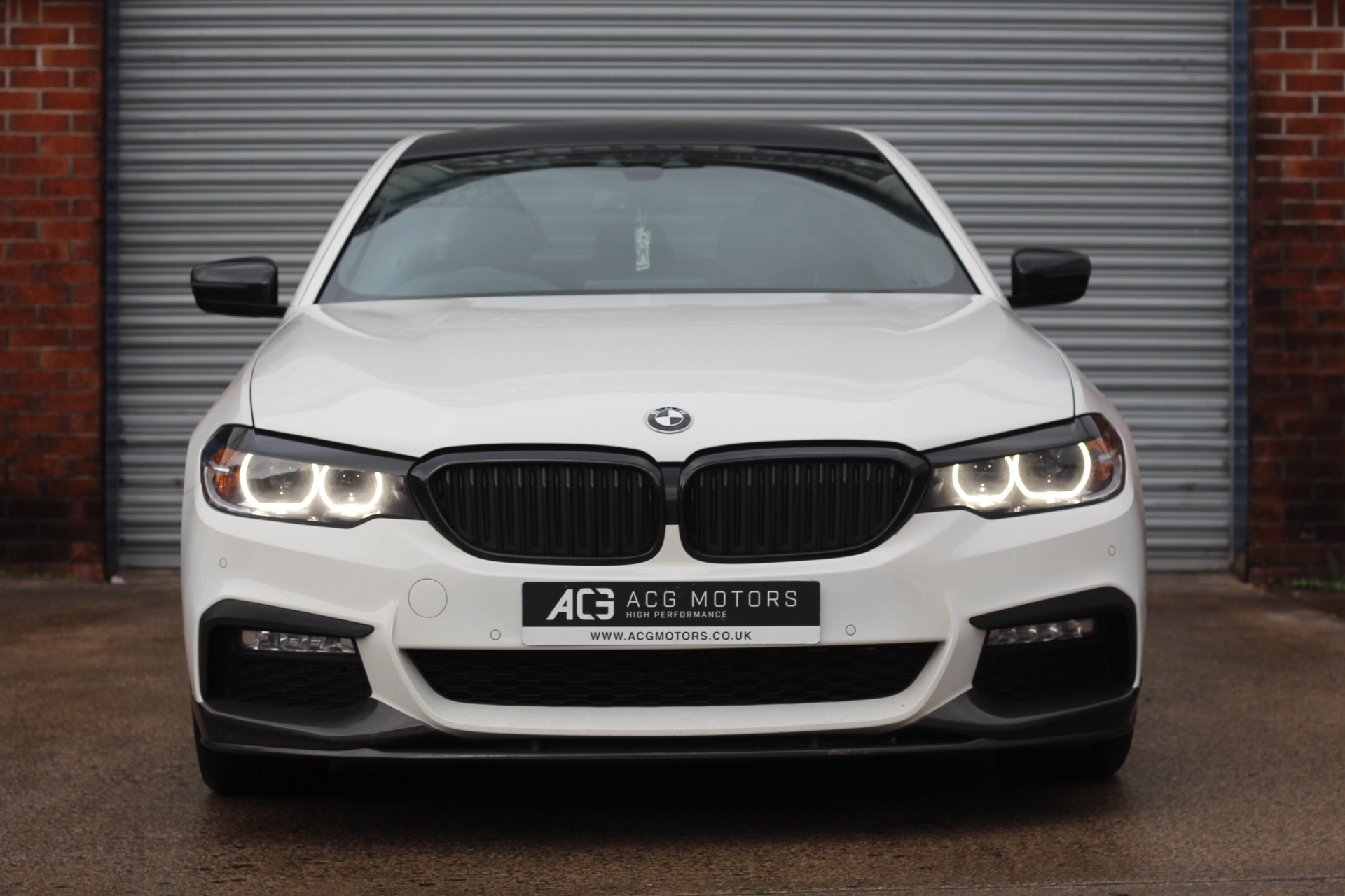 2017 (67) BMW 5 Series 3.0 530d M Sport Auto xDrive Euro 6 (s/s) 4dr