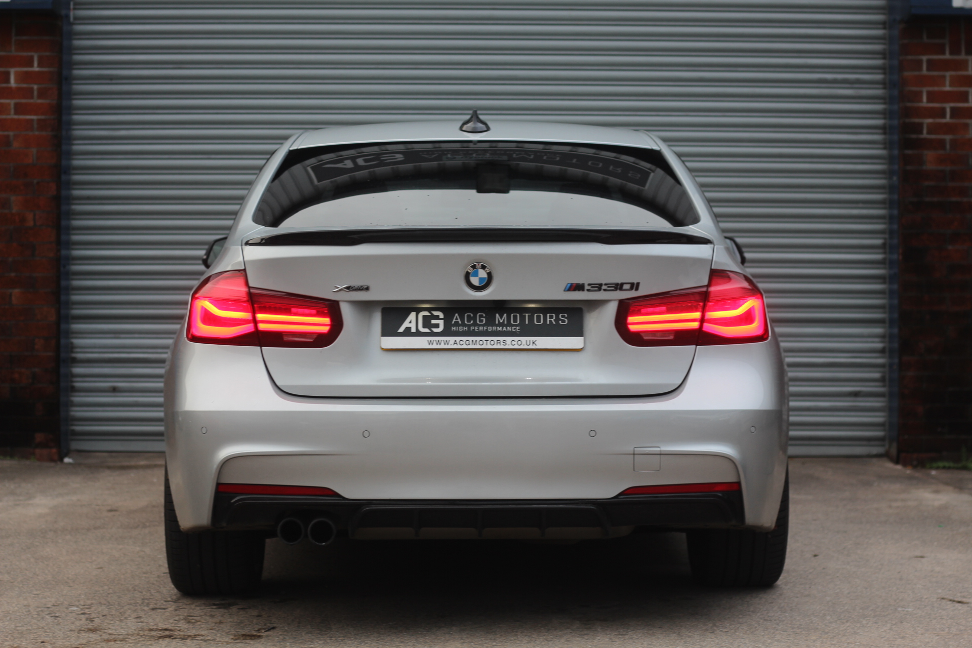 2018 (18) BMW 3 Series 2.0 330i M Sport Shadow Edition Auto Euro 6 (s/s) 4dr