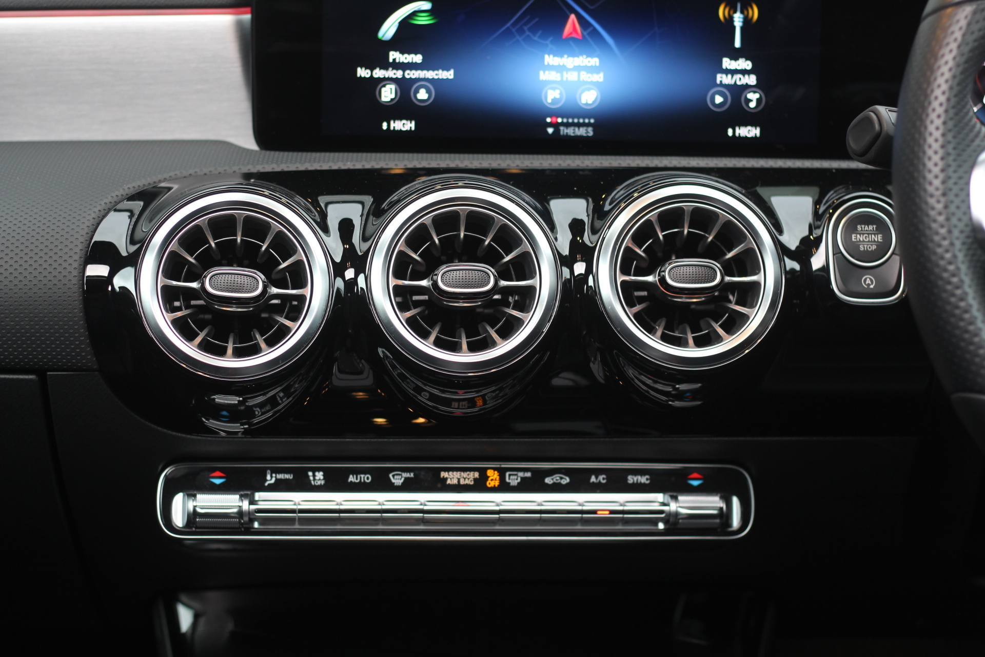 2021 (21) Mercedes-Benz CLA Class 2.0 CLA250 AMG Line (Premium Plus 2) Coupe 7G-DCT Euro 6 (s/s) 4dr