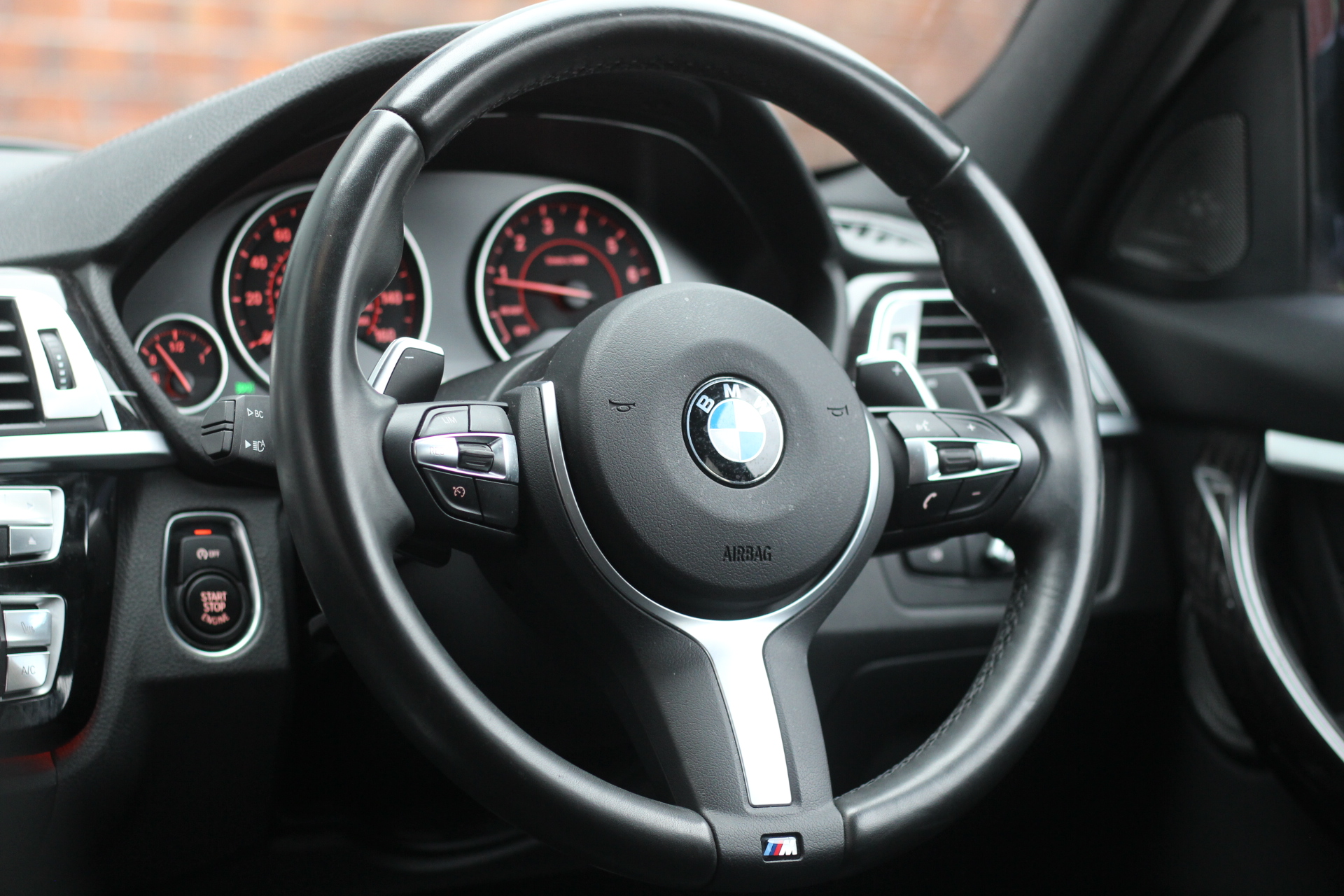 2018 (18) BMW 3 Series 2.0 330i M Sport Shadow Edition Auto Euro 6 (s/s) 4dr