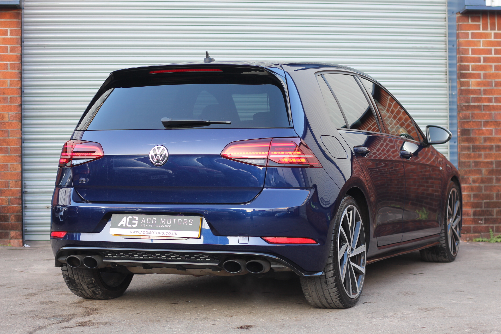 2017 (67) Volkswagen Golf 2.0 TSI R DSG 4Motion Euro 6 (s/s) 5dr