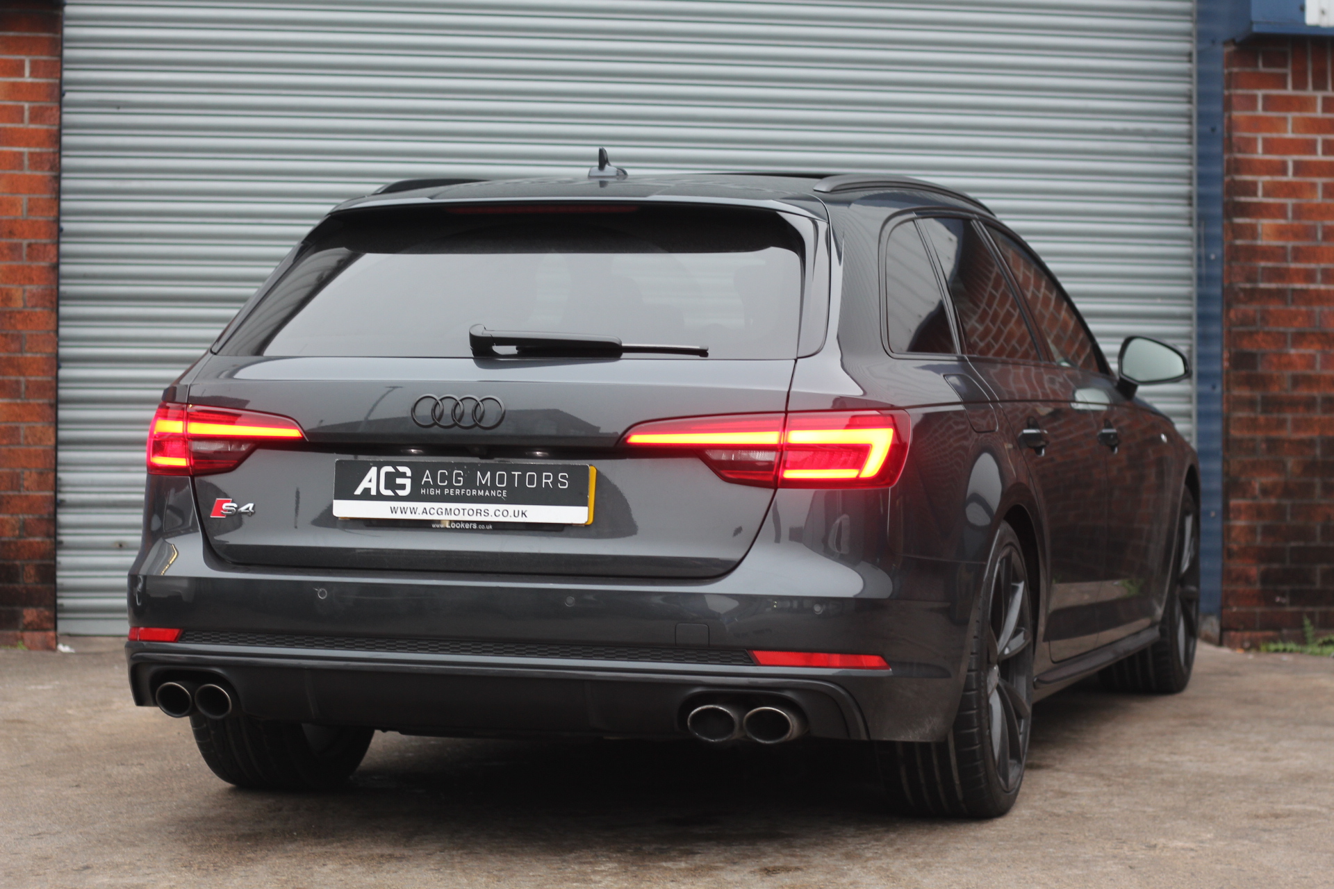 2017 (67) Audi S4 Avant 3.0 TFSI V6 Tiptronic quattro Euro 6 (s/s) 5dr