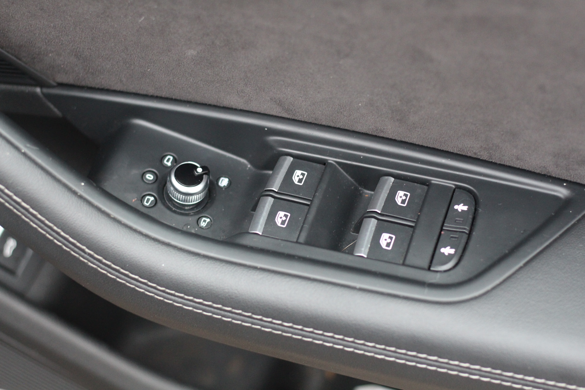 2017 (67) Audi S4 Avant 3.0 TFSI V6 Tiptronic quattro Euro 6 (s/s) 5dr