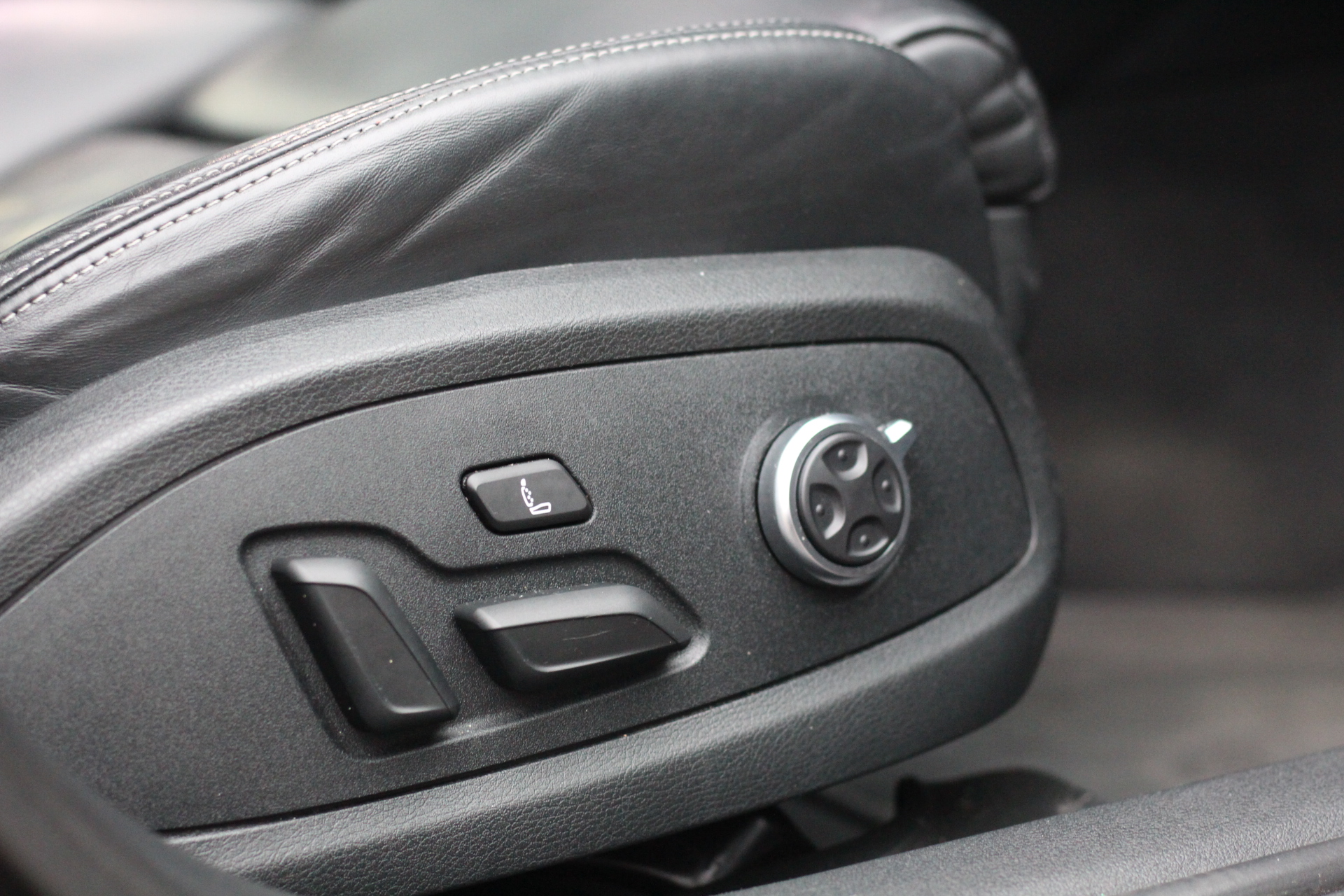 2017 (67) Audi S4 Avant 3.0 TFSI V6 Tiptronic quattro Euro 6 (s/s) 5dr