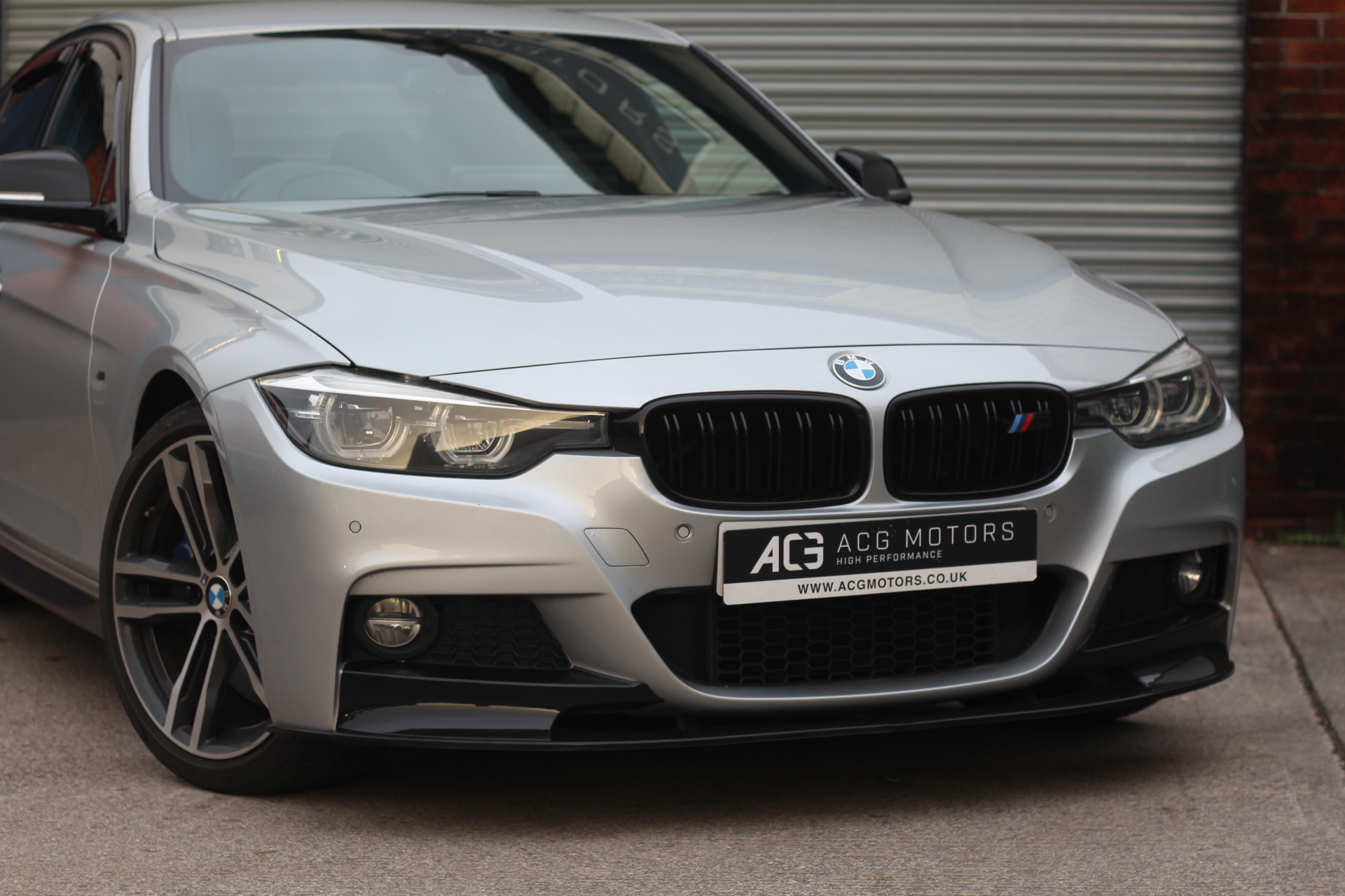 2018 (18) BMW 3 Series 2.0 330i M Sport Shadow Edition Auto Euro 6 (s/s) 4dr