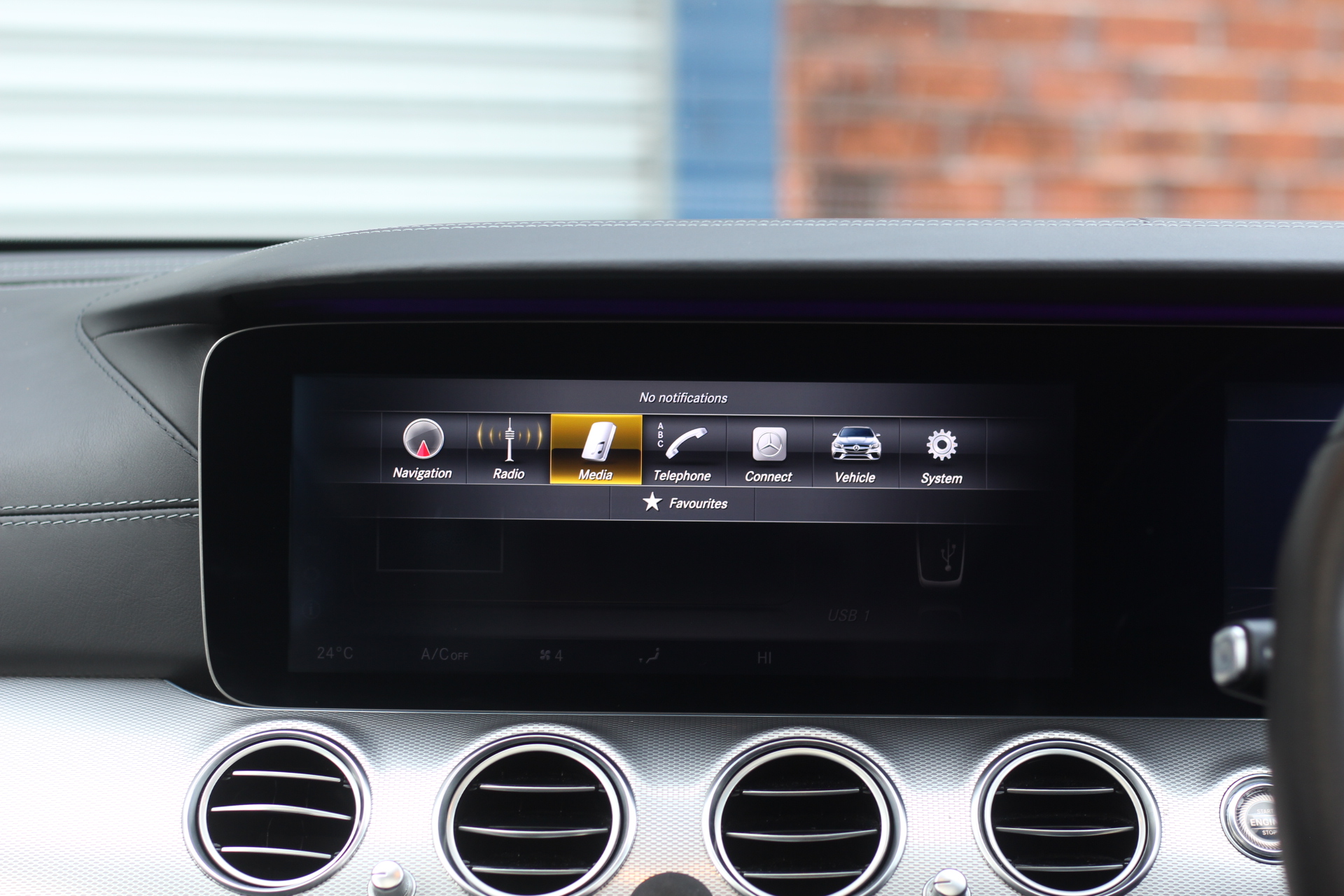 2017 (67) Mercedes-Benz E Class 4.0 E63 V8 BiTurbo AMG S (Premium) SpdS MCT 4MATIC+ Euro 6 (s/s) 4dr