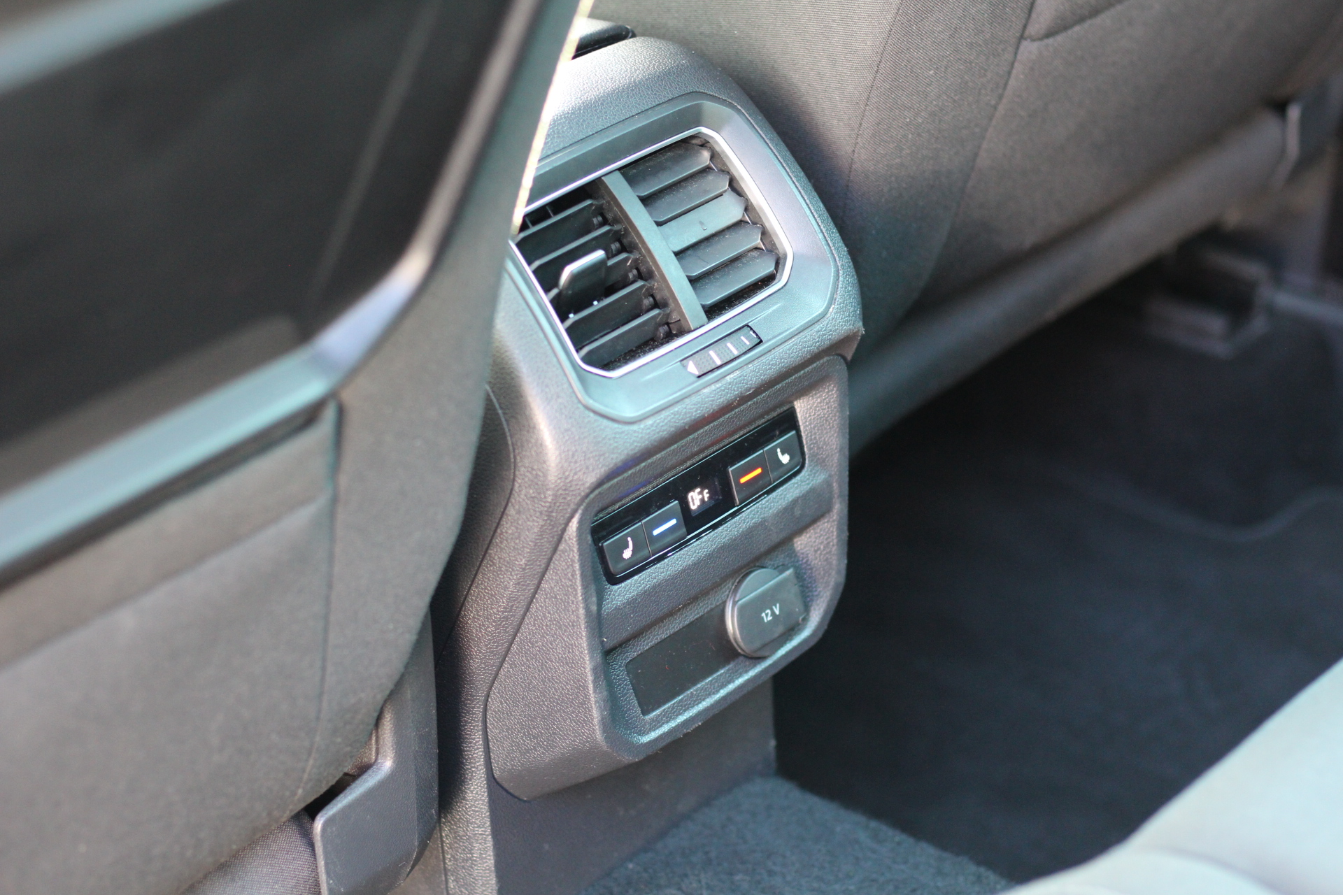 2017 (17) Volkswagen Tiguan 2.0 BiTDI BlueMotion Tech SEL DSG 4Motion Euro 6 (s/s) 5dr