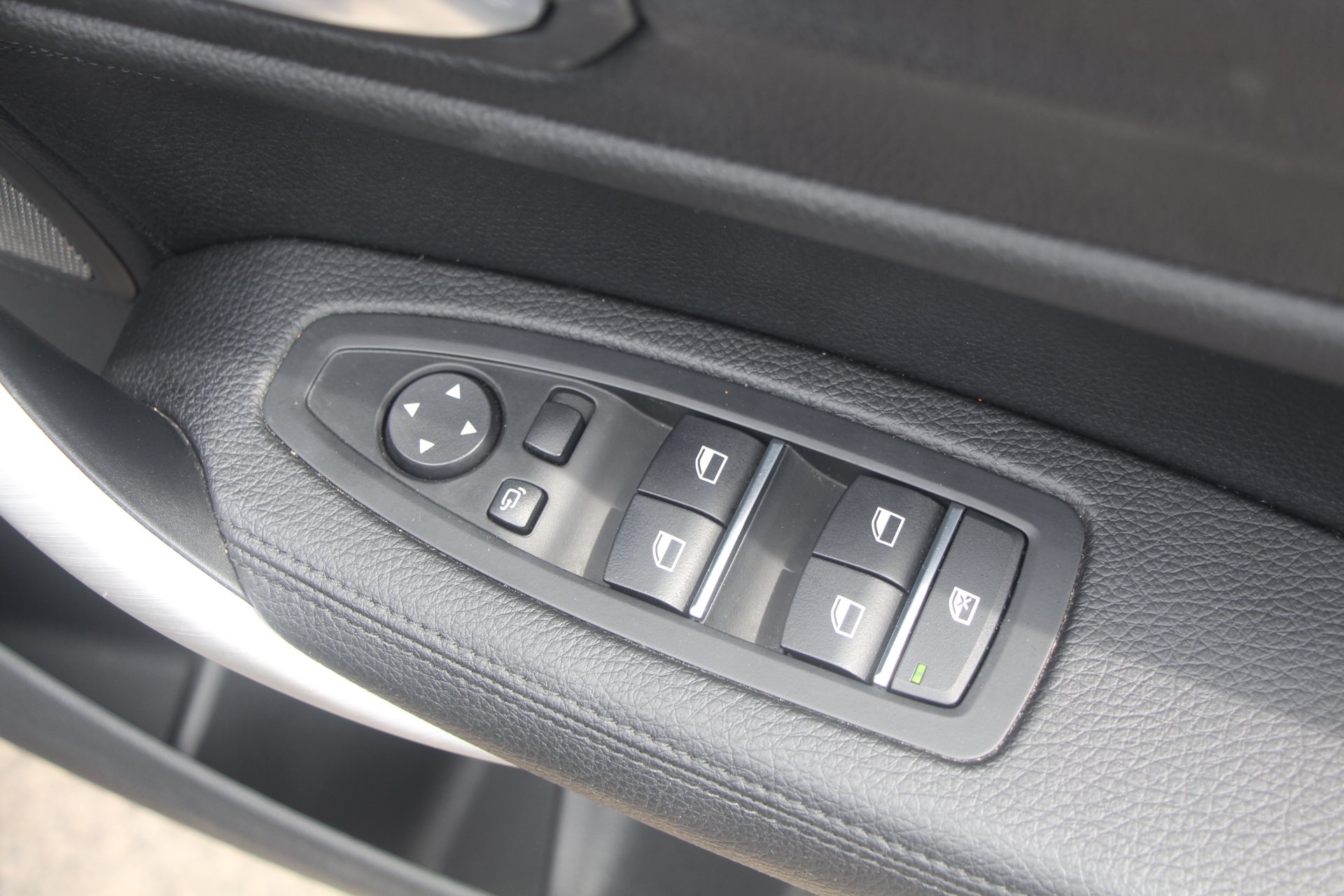 2019 (19) BMW 1 Series 3.0 M140i Shadow Edition Auto Euro 6 (s/s) 5dr