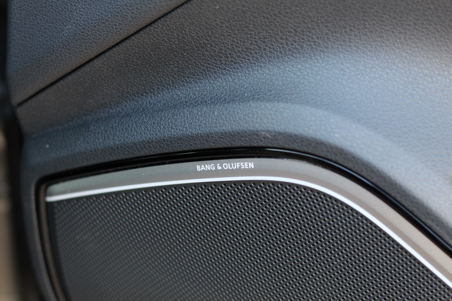 2018 (18) Audi S3 2.0 TFSI Black Edition Sportback S Tronic quattro Euro 6 (s/s) 5dr