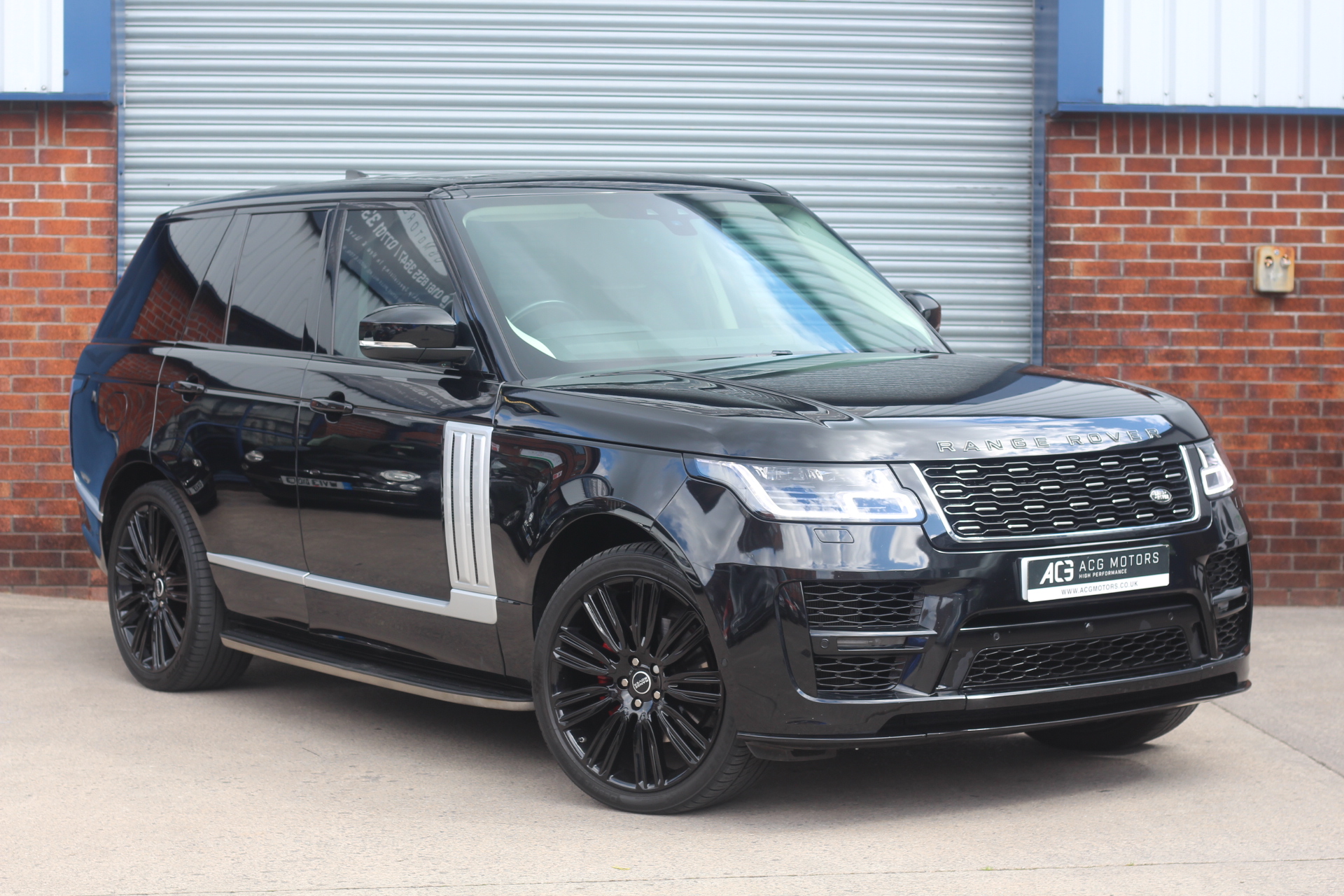 2018 (18) Land Rover Range Rover 3.0 TD V6 Vogue SVO Auto 4WD Euro 6 (s/s) 5dr