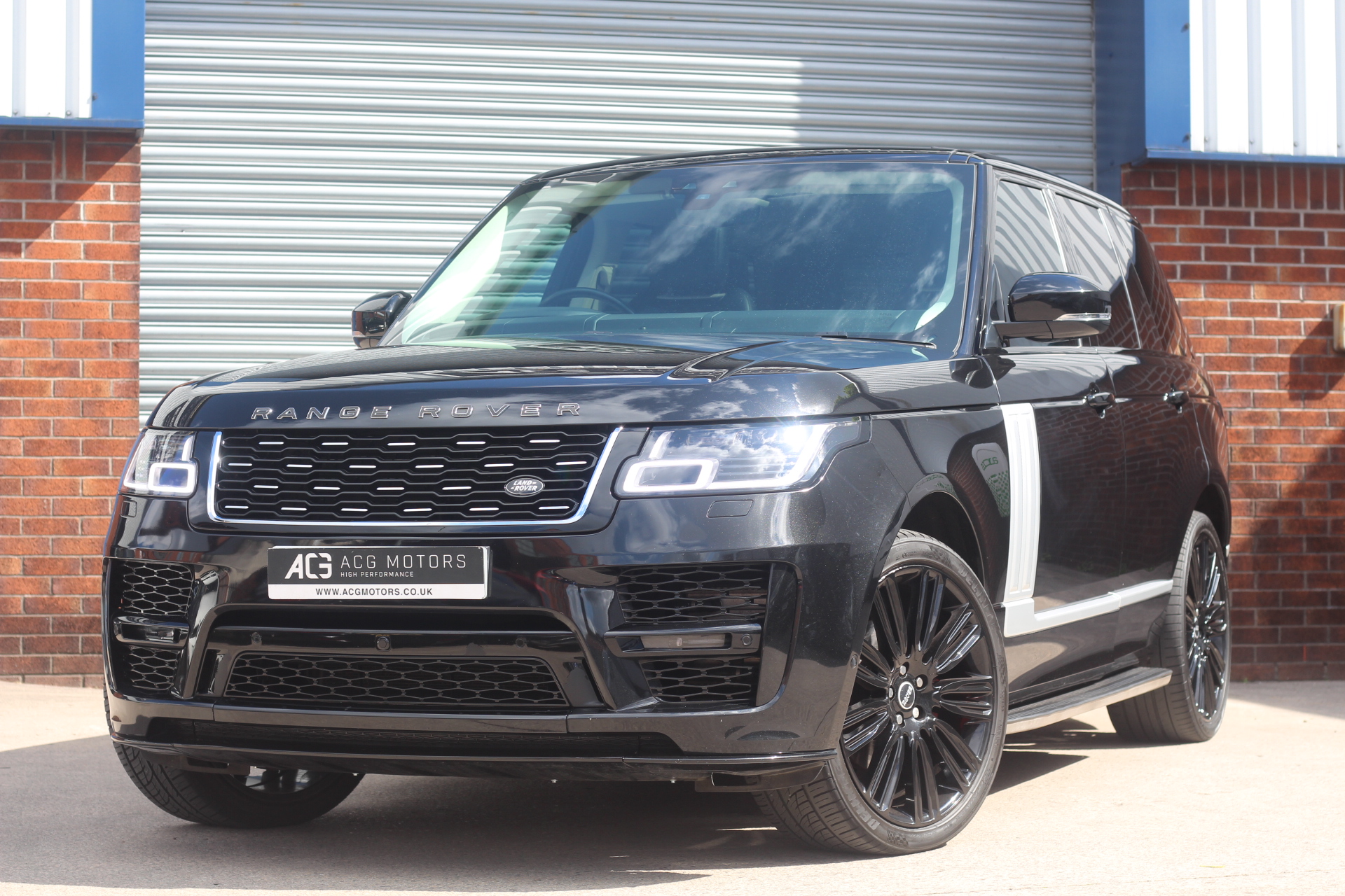 2018 (18) Land Rover Range Rover 3.0 TD V6 Vogue SVO Auto 4WD Euro 6 (s/s) 5dr