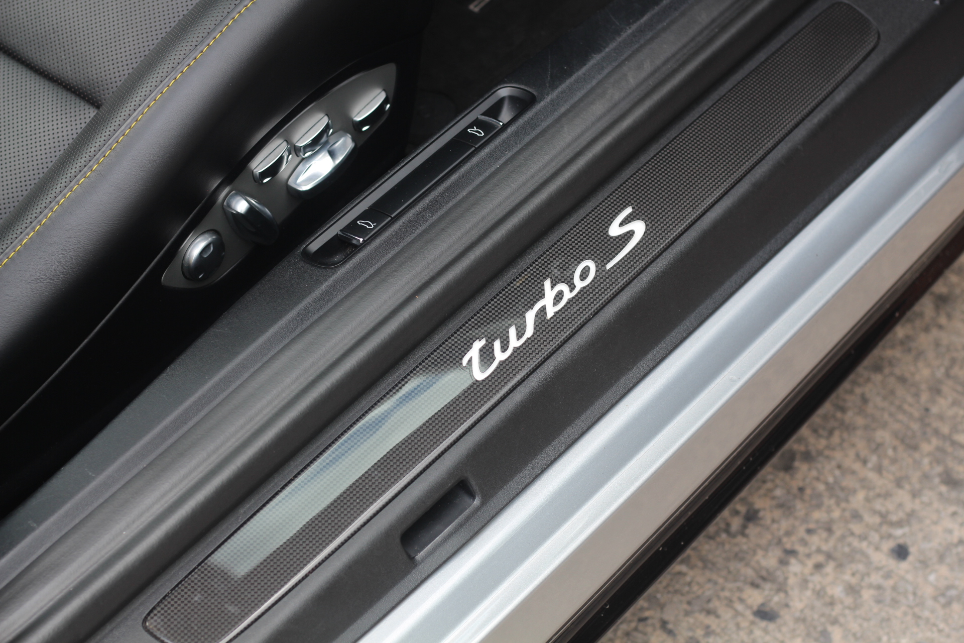 2017 (17) Porsche 911 3.8T 991 Turbo S PDK 4WD Euro 6 (s/s) 2dr