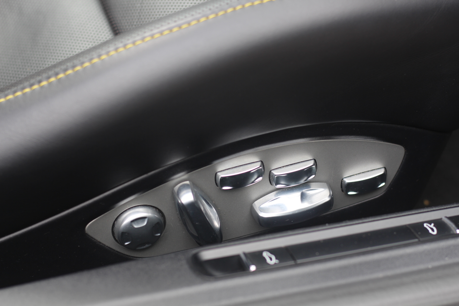 2017 (17) Porsche 911 3.8T 991 Turbo S PDK 4WD Euro 6 (s/s) 2dr