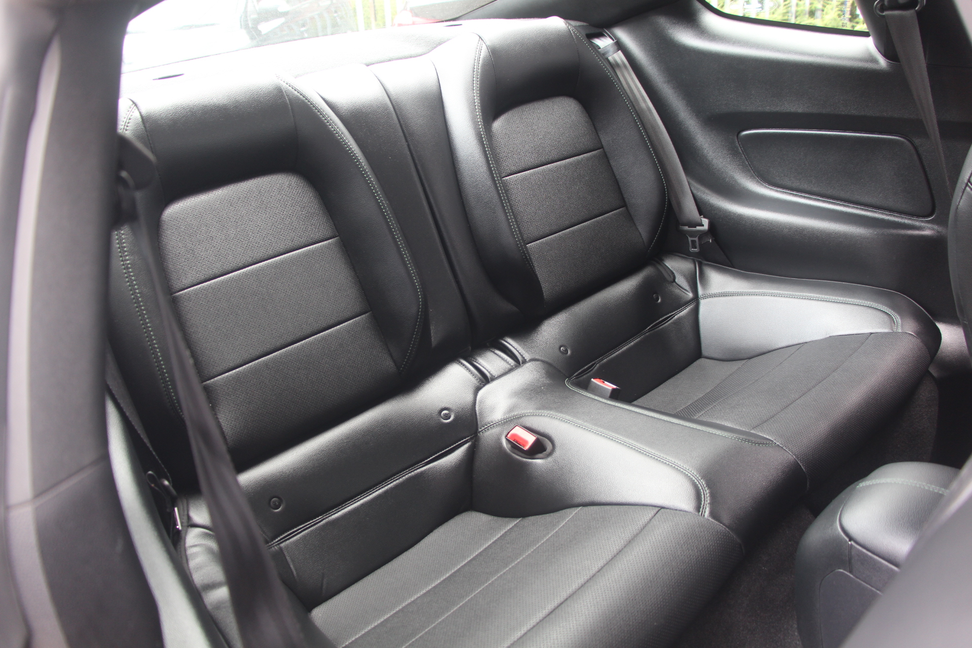 2020 (70) Ford Mustang 5.0 V8 Bullitt Fastback Euro 6 2dr