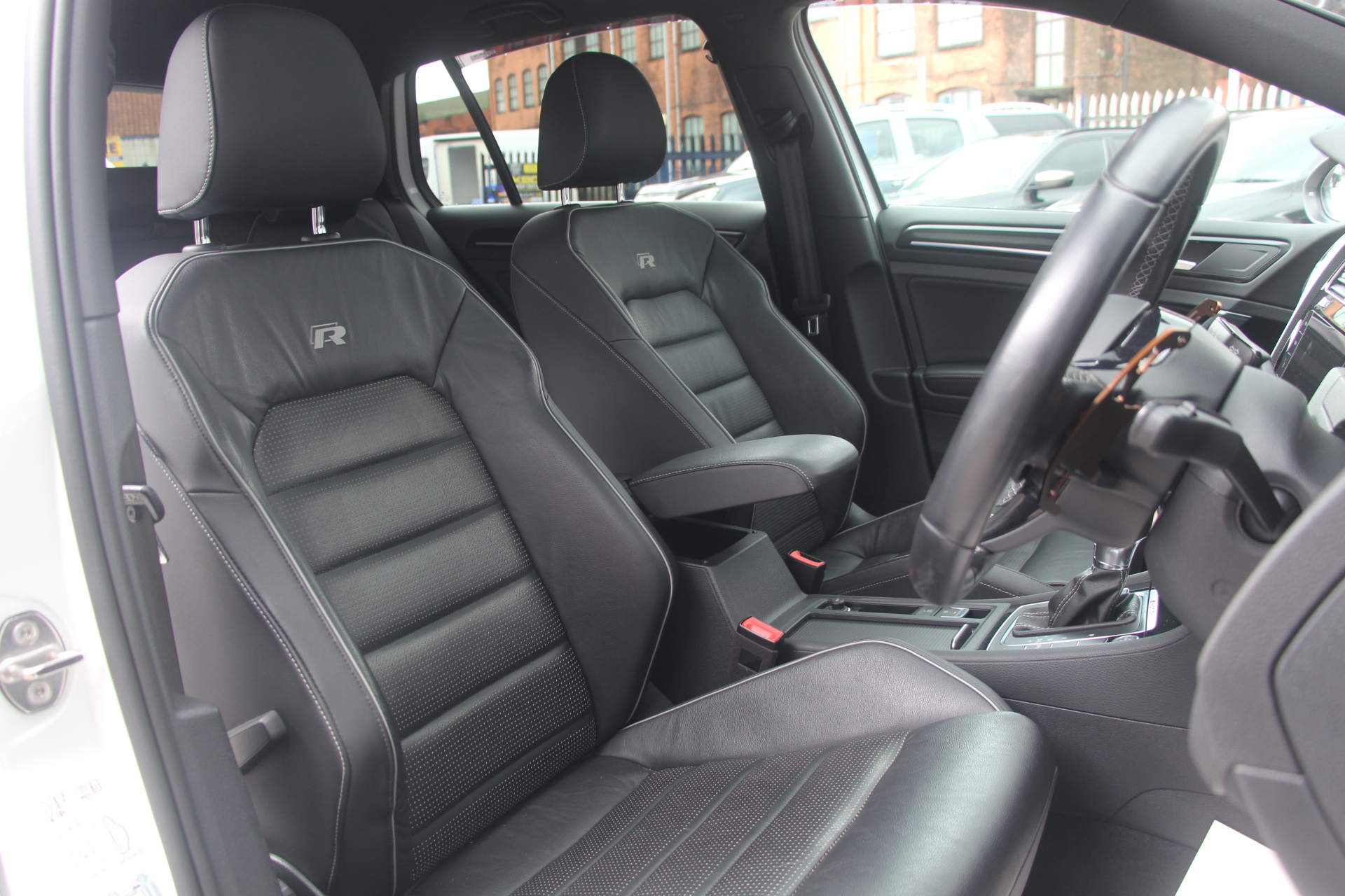 2019 (69) Volkswagen Golf 2.0 TSI R DSG 4Motion Euro 6 (s/s) 5dr