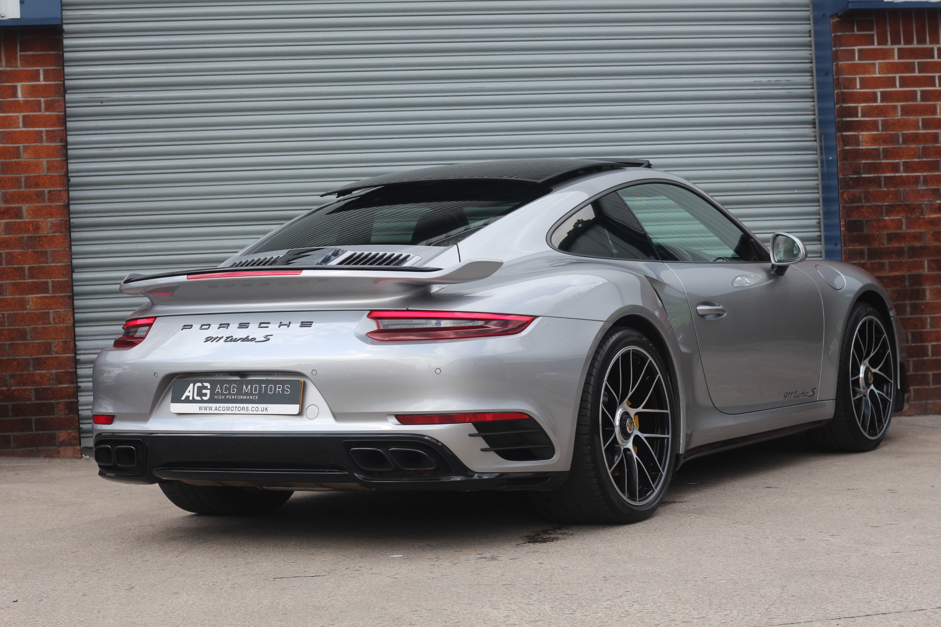 2017 (17) Porsche 911 3.8T 991 Turbo S PDK 4WD Euro 6 (s/s) 2dr