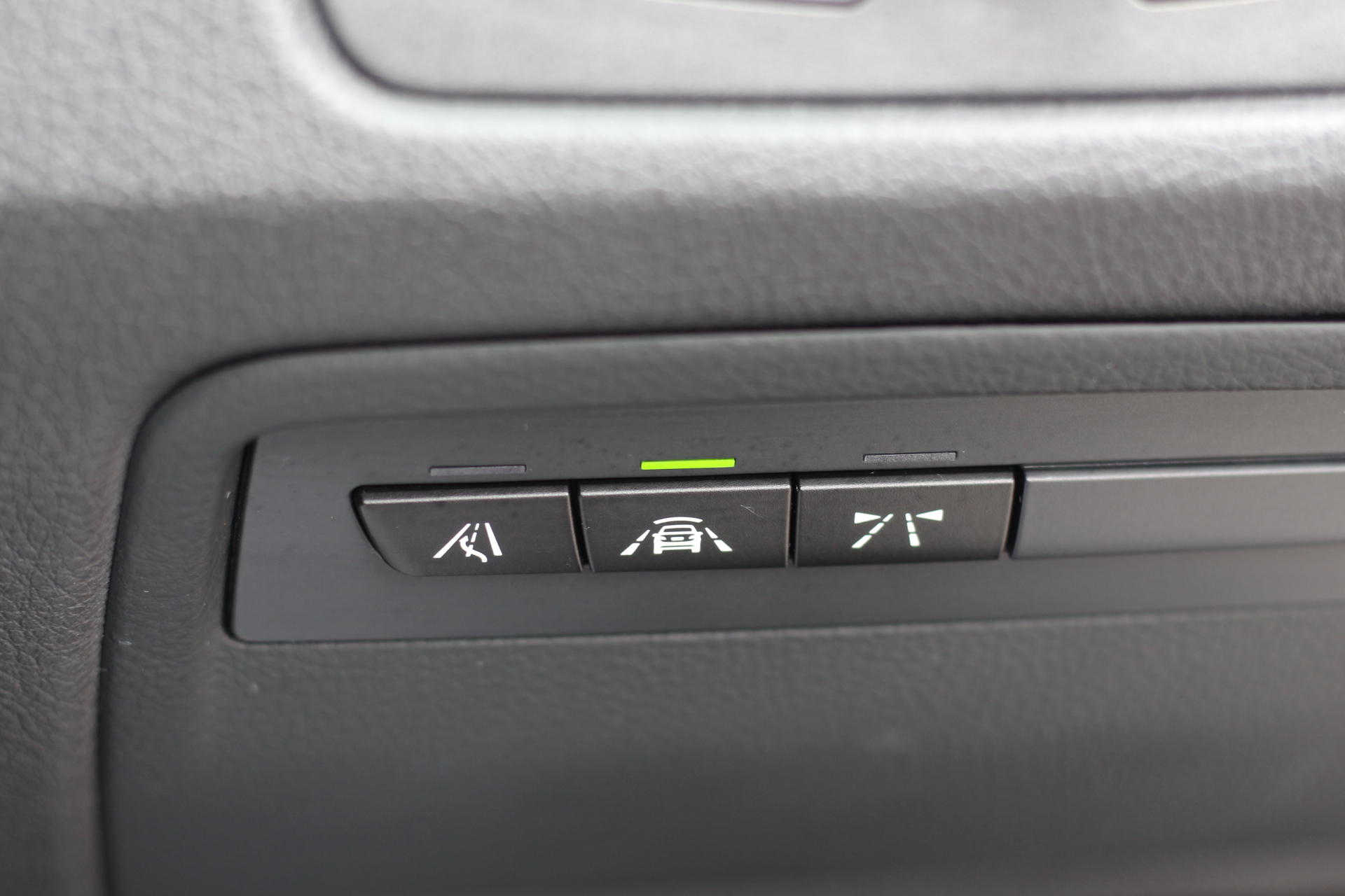 2018 (18) BMW M3 3.0 BiTurbo Competition DCT Euro 6 (s/s) 4dr