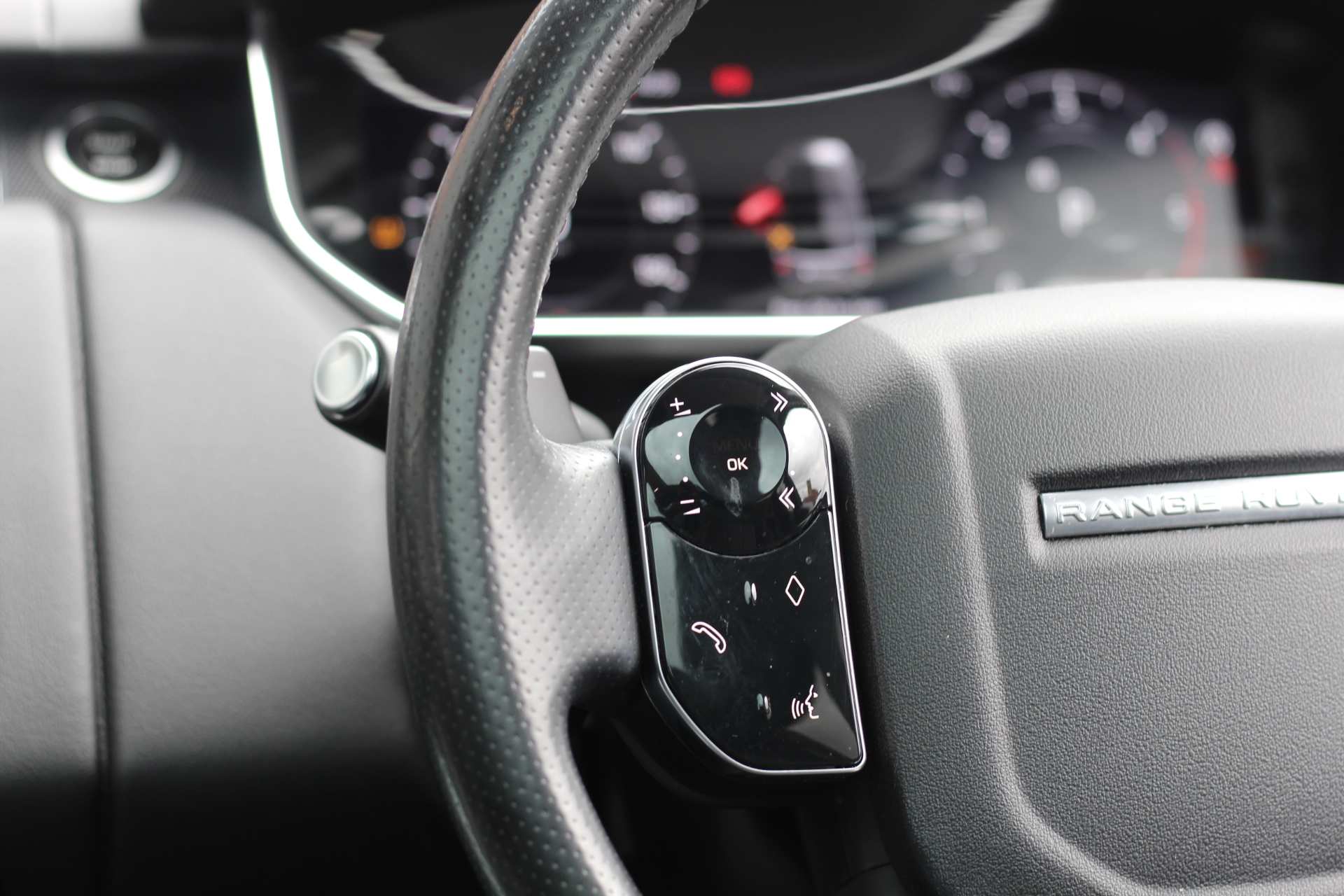 2018 (18) Land Rover Range Rover Sport 3.0 SD V6 HSE Auto 4WD Euro 6 (s/s) 5dr