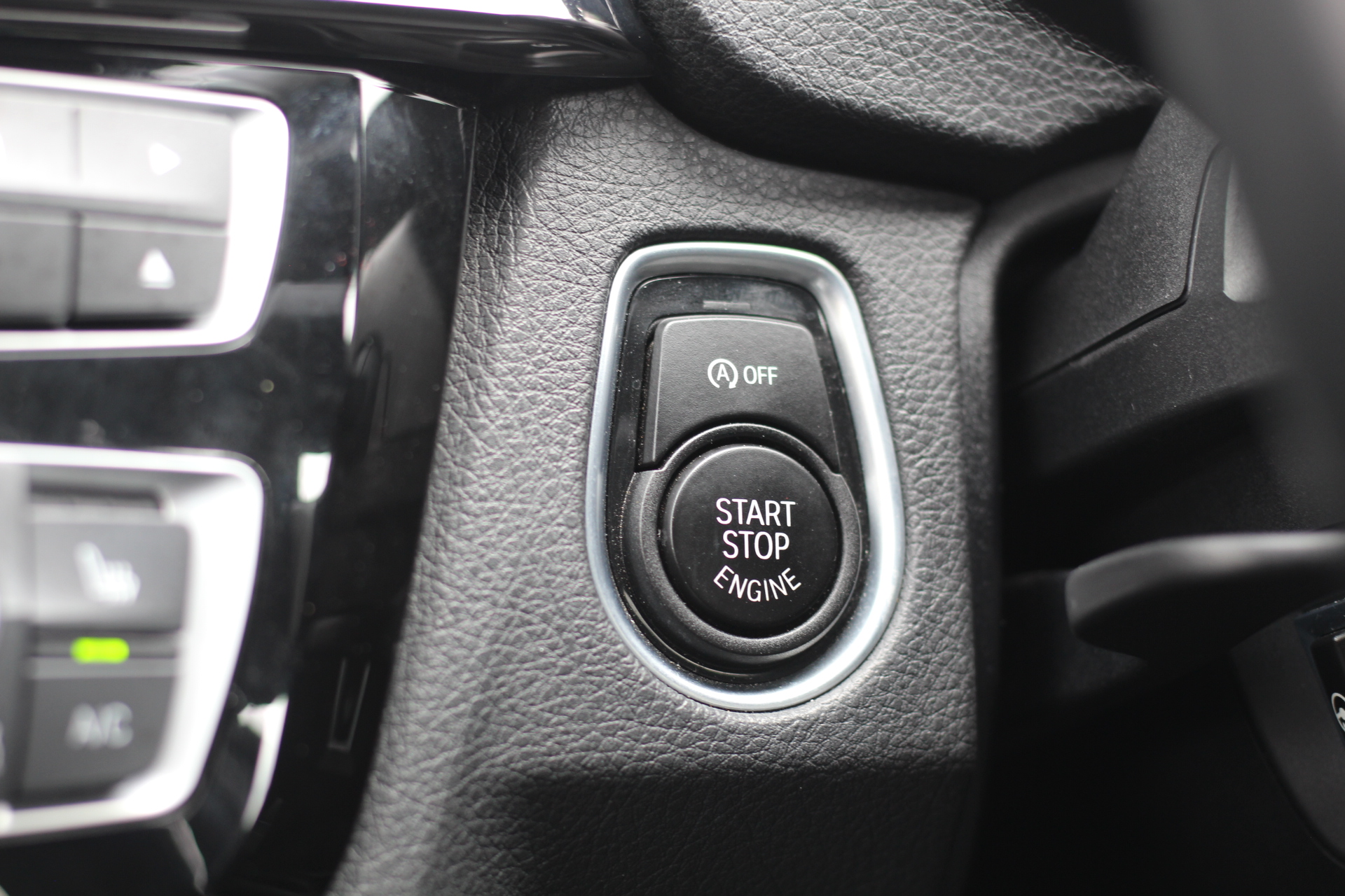 2018 (18) BMW M3 3.0 BiTurbo Competition DCT Euro 6 (s/s) 4dr