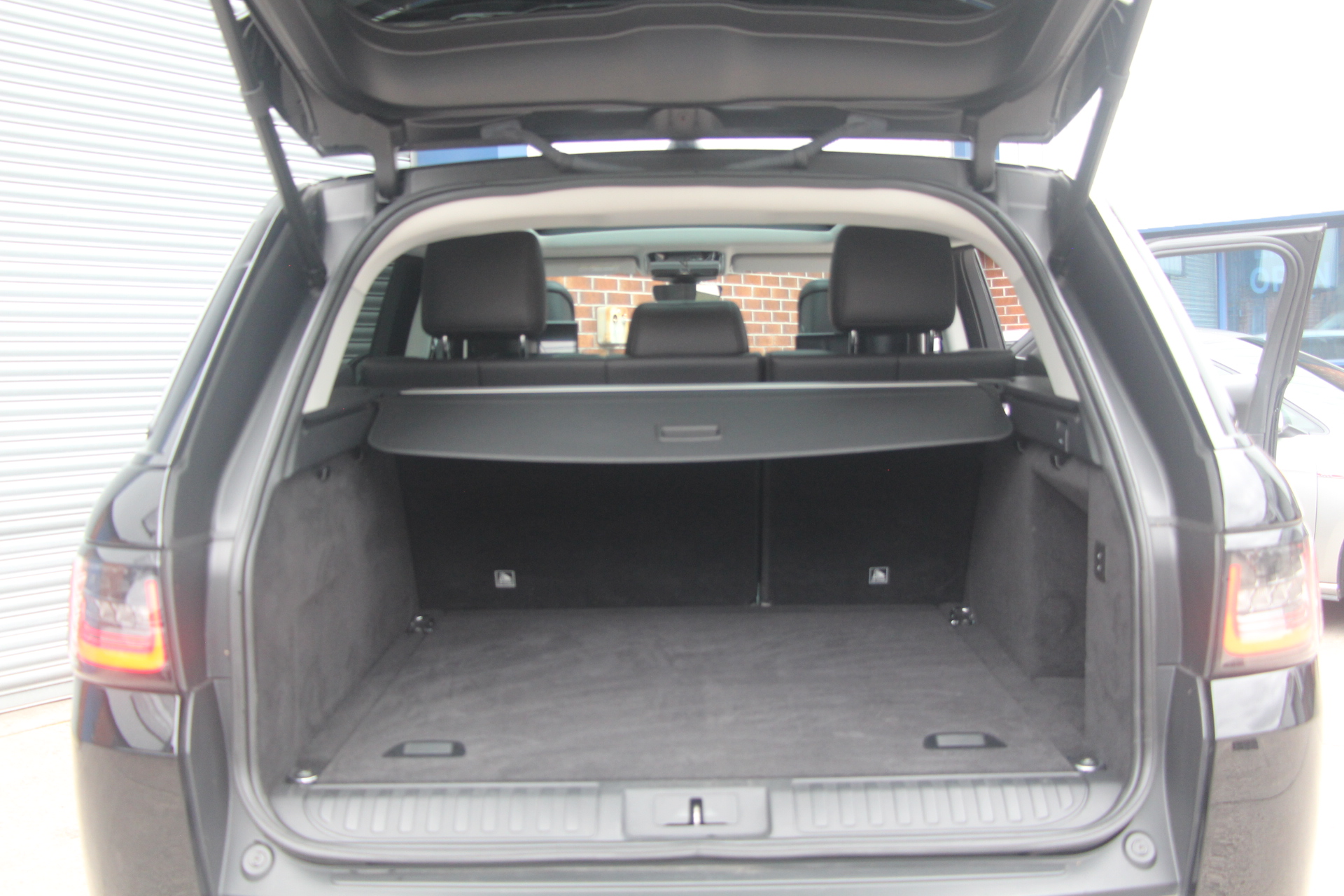 2018 (18) Land Rover Range Rover Sport 3.0 SD V6 HSE Auto 4WD Euro 6 (s/s) 5dr