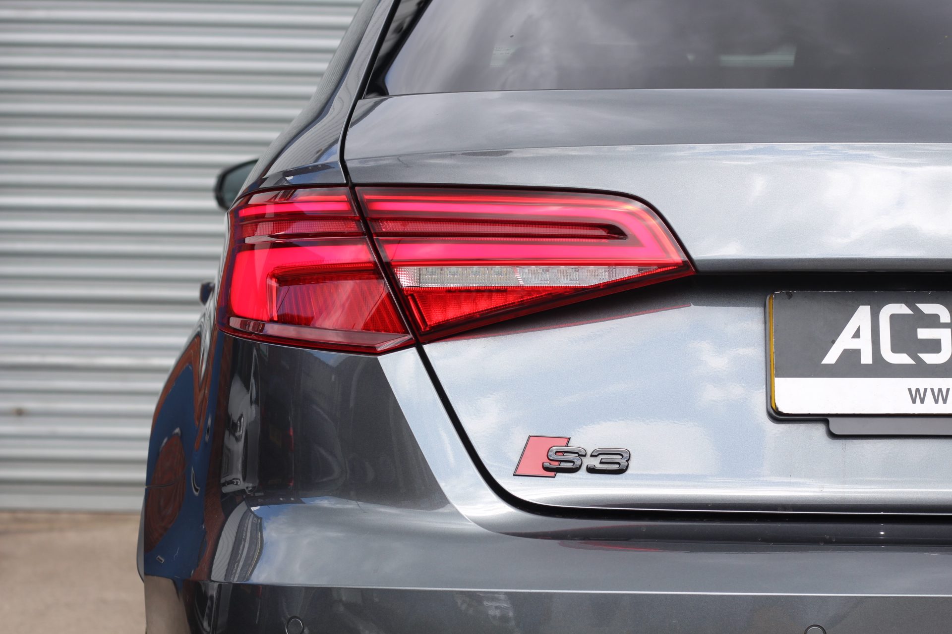 2017 (17) Audi S3 2.0 TFSI Black Edition Sportback S Tronic quattro Euro 6 (s/s) 5dr