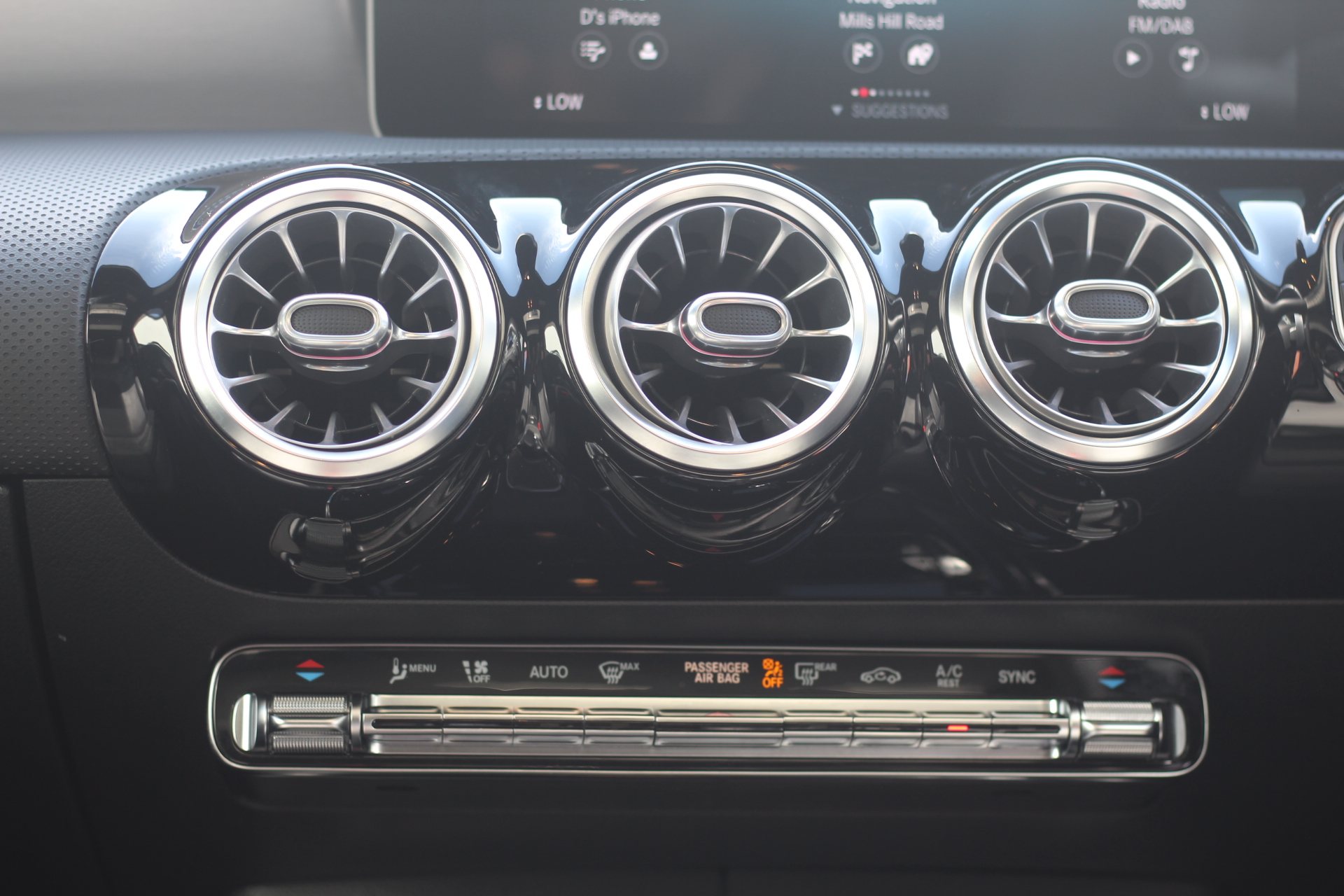 (2020) Mercedes-Benz A Class 2.0 A35 AMG (Premium Plus) SpdS DCT 4MATIC Euro 6 (s/s) 5dr