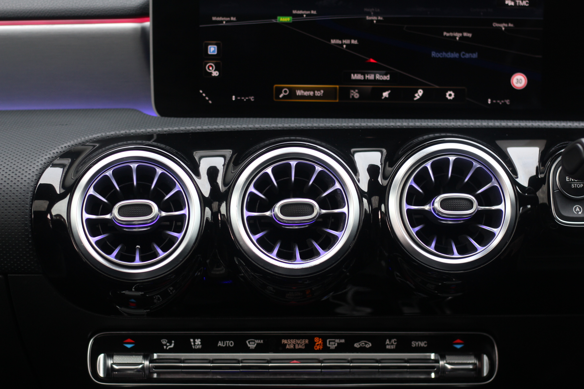 2019 (19) Mercedes-Benz A Class 2.0 A35 AMG (Premium Plus) SpdS DCT 4MATIC Euro 6 (s/s) 5dr