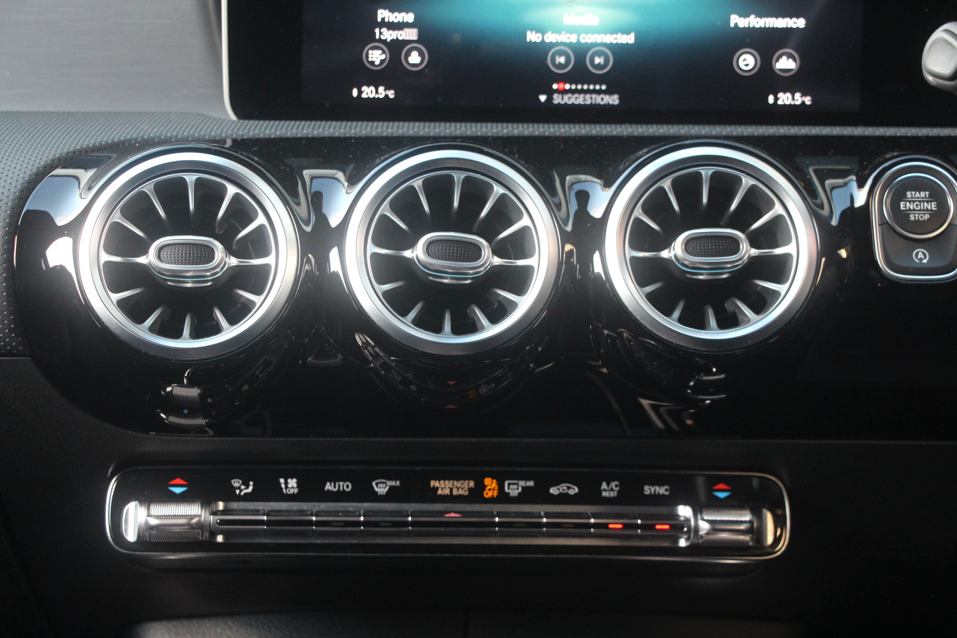 2019 (19) Mercedes-Benz A Class 2.0 A35 AMG (Premium Plus) SpdS DCT 4MATIC Euro 6 (s/s) 5dr