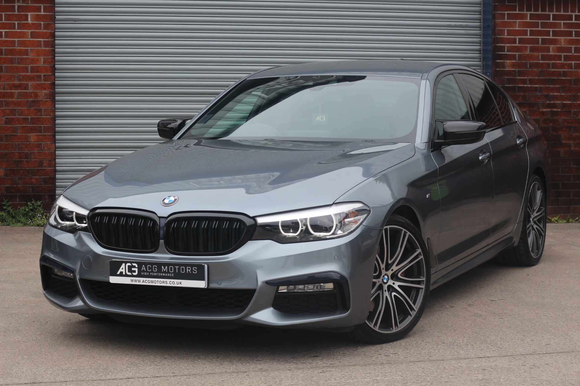 2018 (18) BMW 5 Series 3.0 530d M Sport Auto xDrive Euro 6 (s/s) 4dr