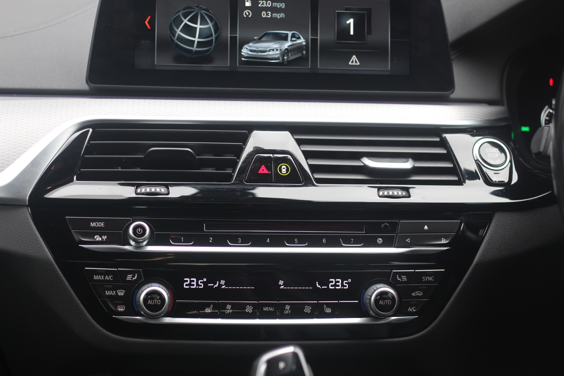 2018 (18) BMW 5 Series 3.0 530d M Sport Auto xDrive Euro 6 (s/s) 4dr