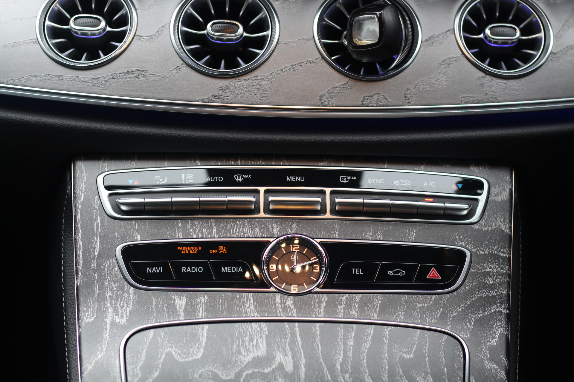 2019 (68) Mercedes-Benz CLS 2.9 CLS350d AMG Line (Premium Plus) Coupe G-Tronic 4MATIC Euro 6 (s/s) 4dr